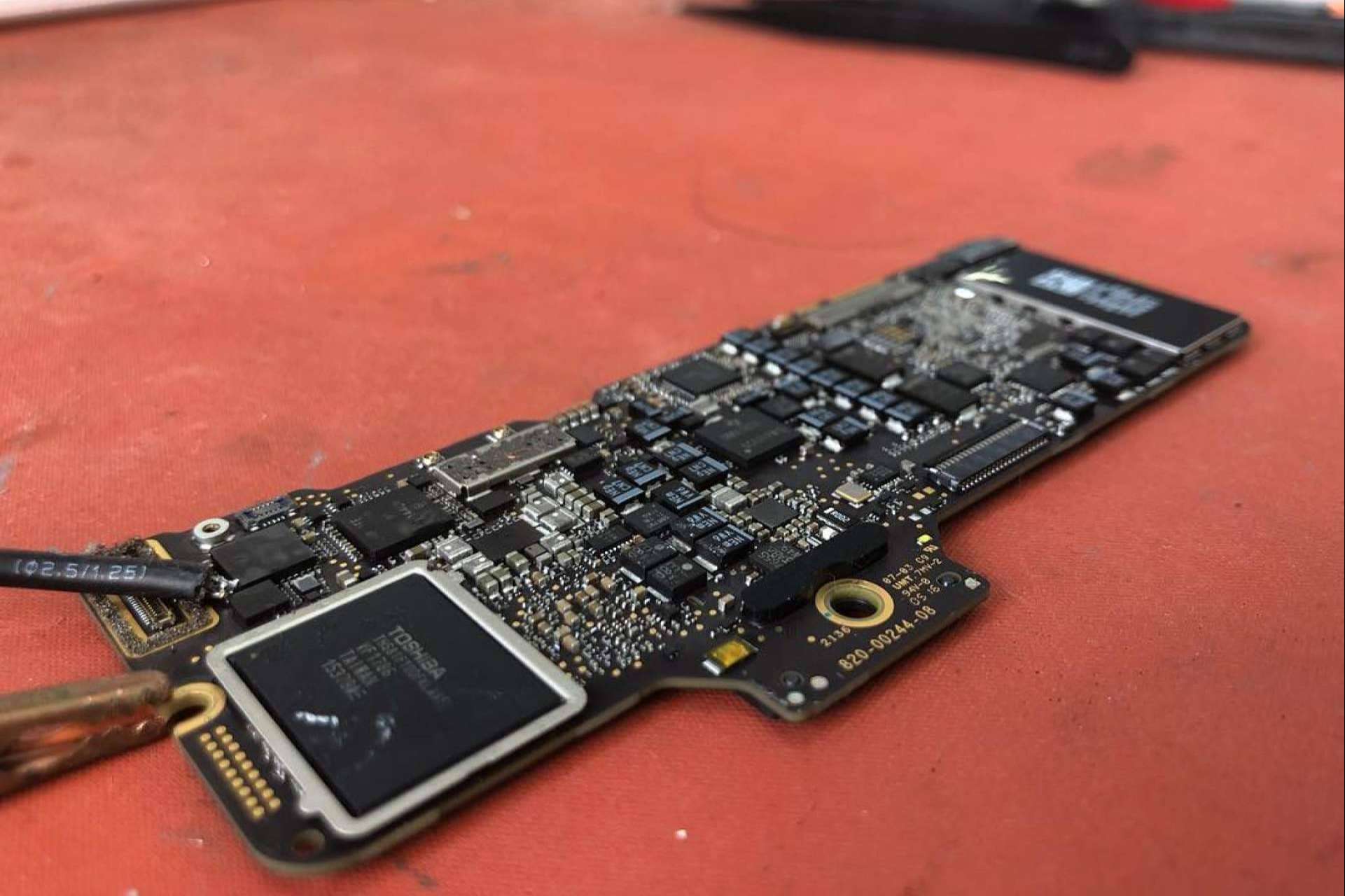 iRepairs dispone de expertos en la reparación de iMac y de otros dispositivos de la marca Apple en Barcelona