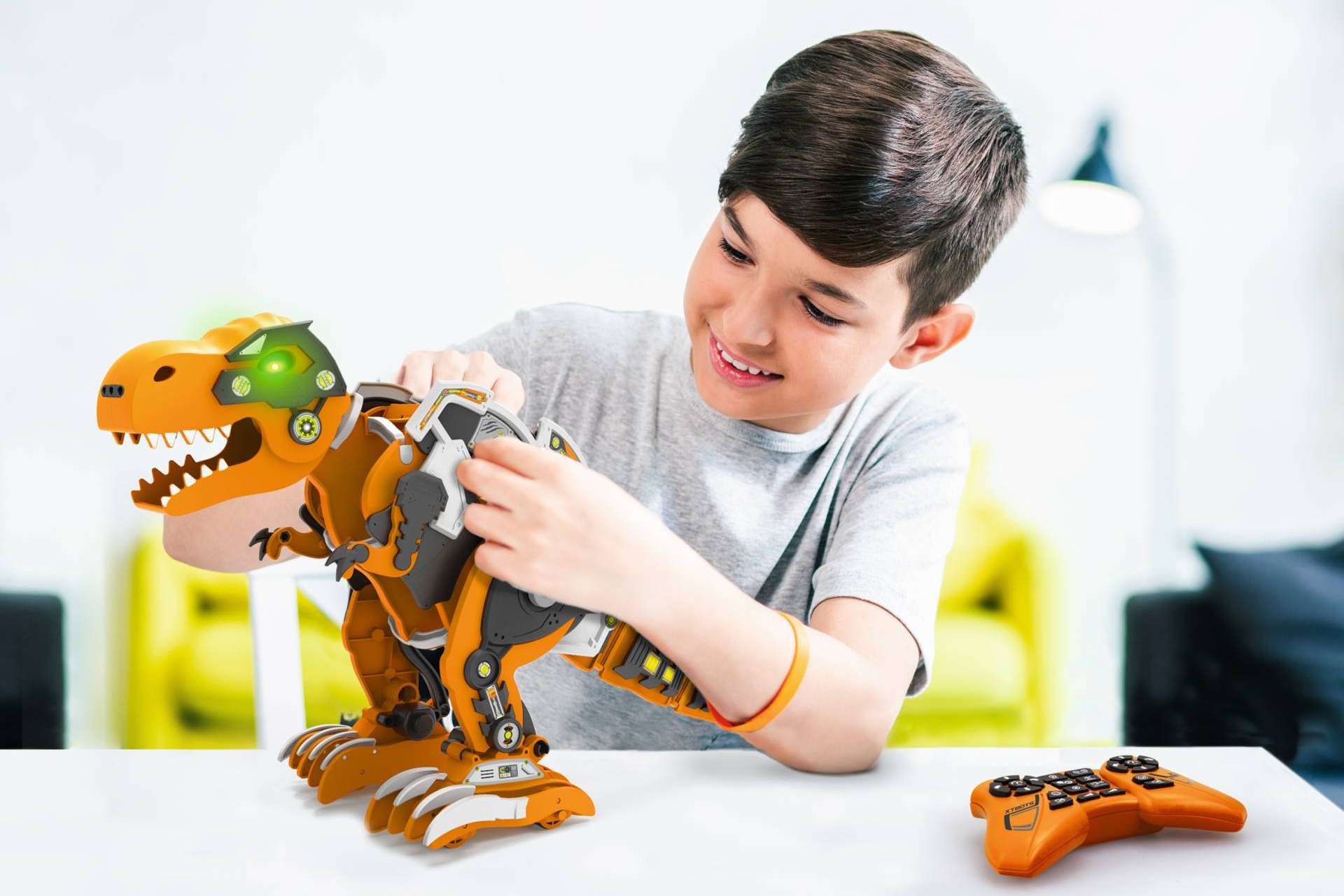 Rex - The Dinobot gana el premio a mejor juguete 2022 en la categoría de construcción, otorgado por la Asociación Española de Fabricantes de Juguetes