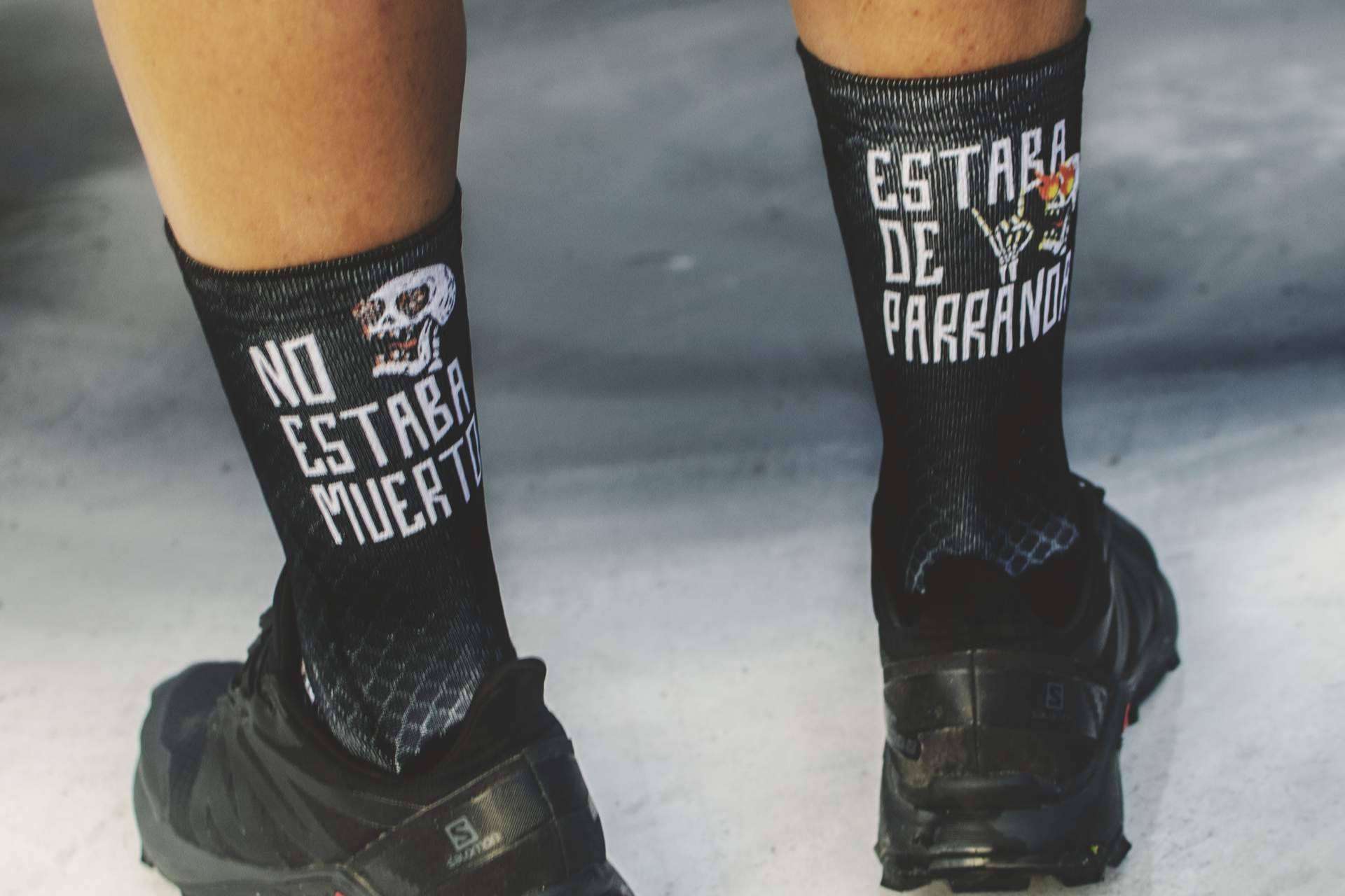 Maldita Buena Suerte ofrece para los amantes del deporte calcetines personalizables de calidad