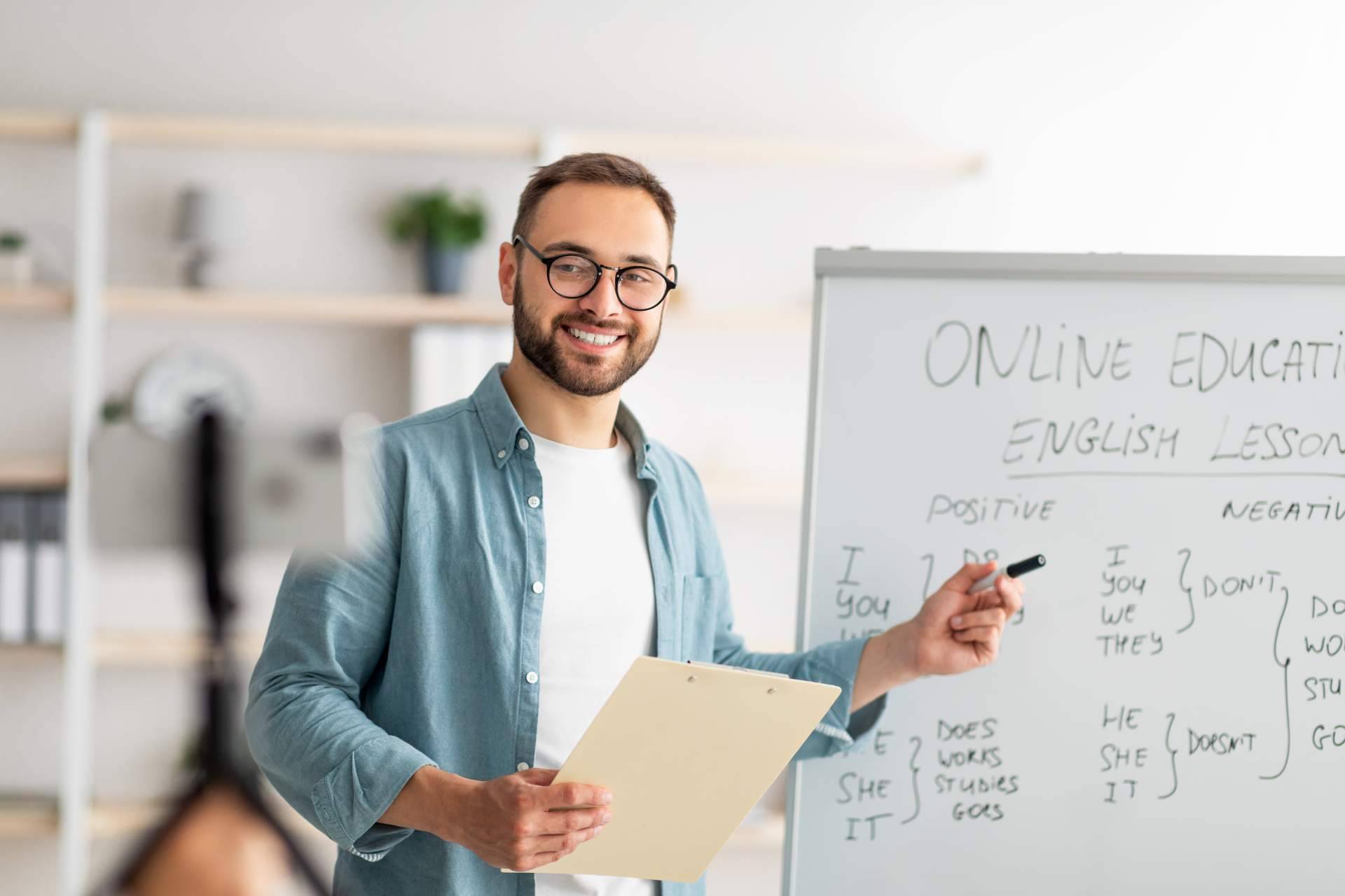 Learn Hot English, para aprender las estructuras gramaticales fácilmente en inglés
