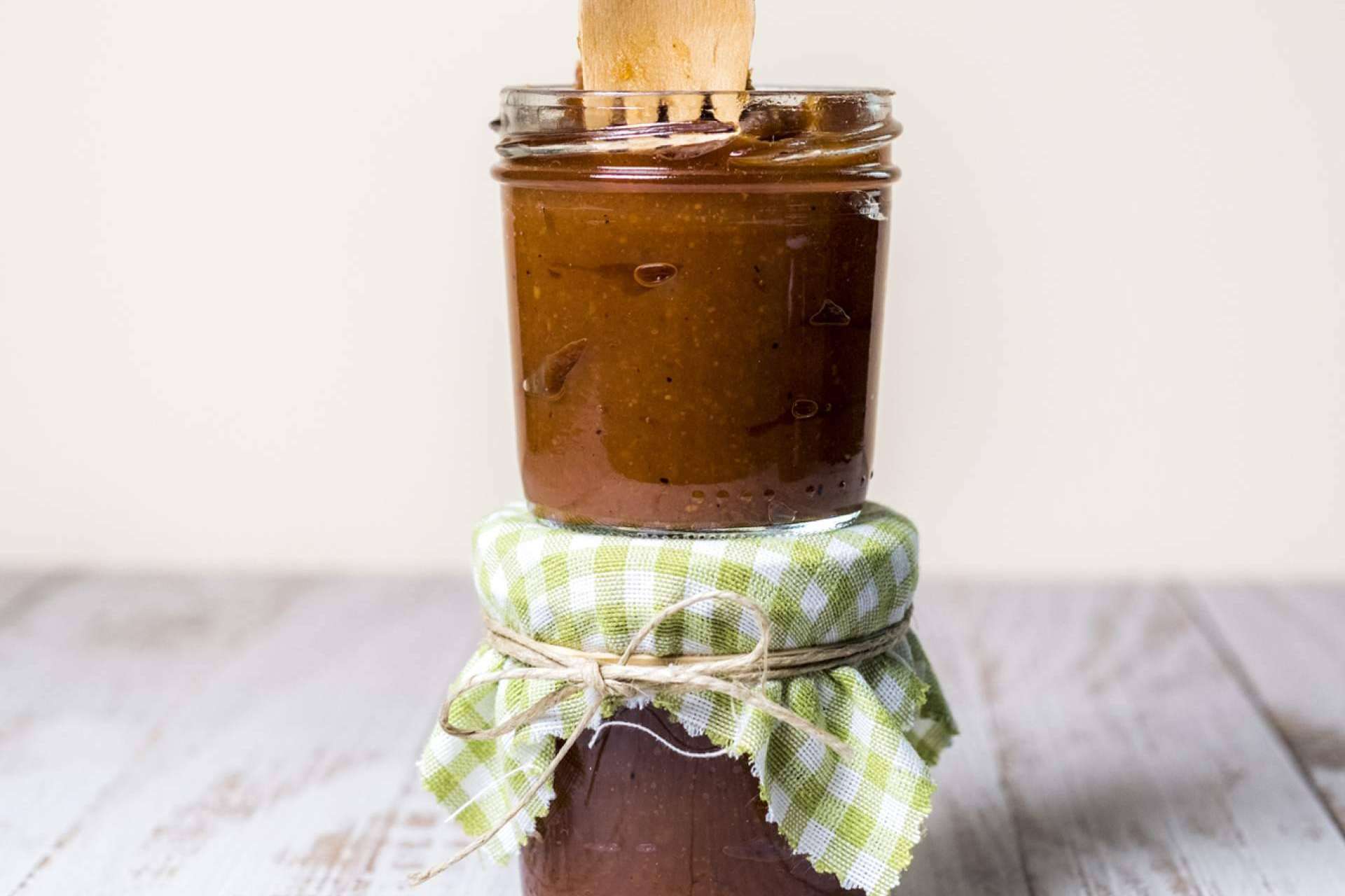 Hacer un regalo afrodisíaco con el dulce de membrillo natural de Deliciosso
