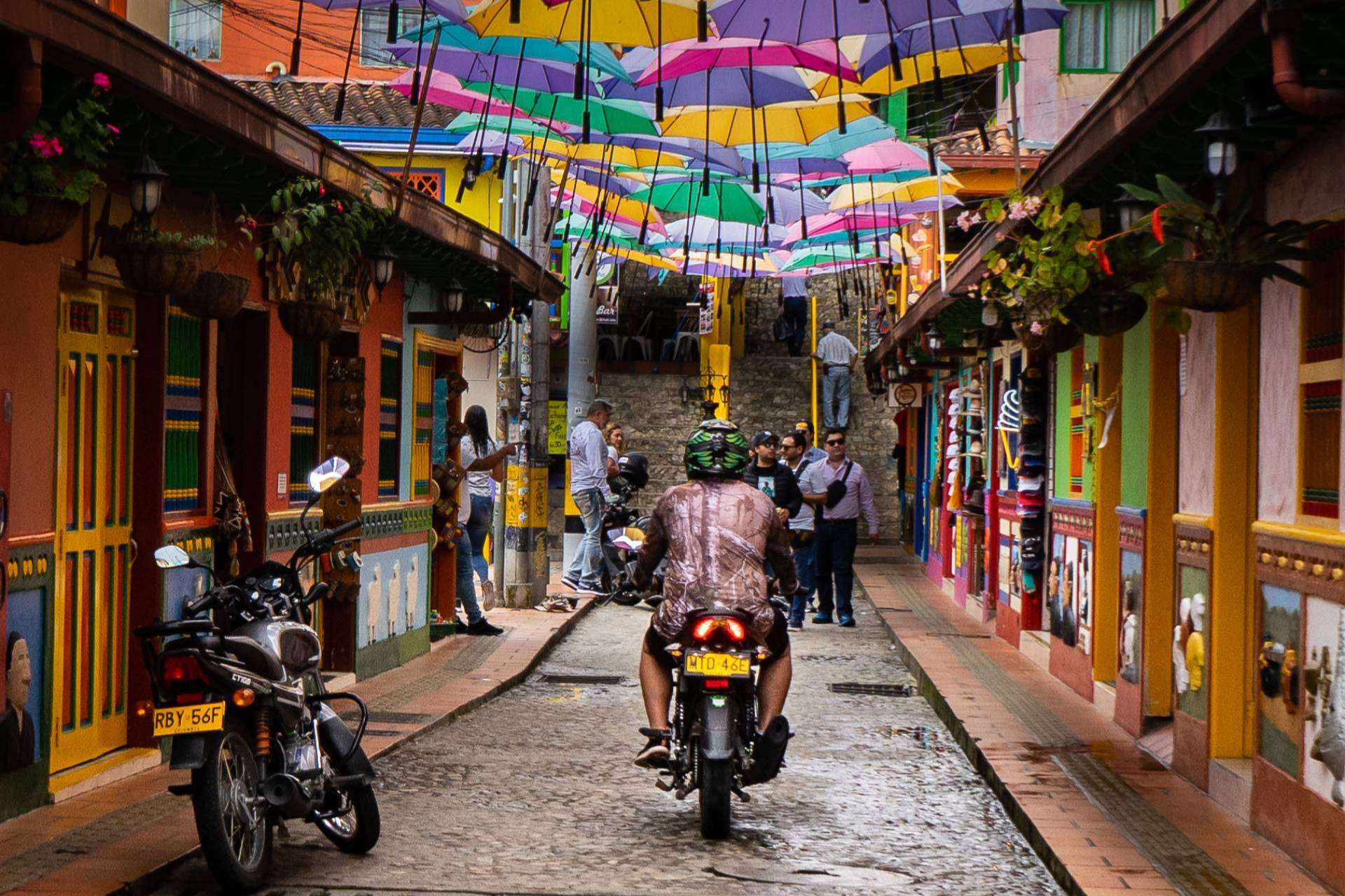 La belleza natural de Colombia, viajes en moto con Motorbeach Viajes