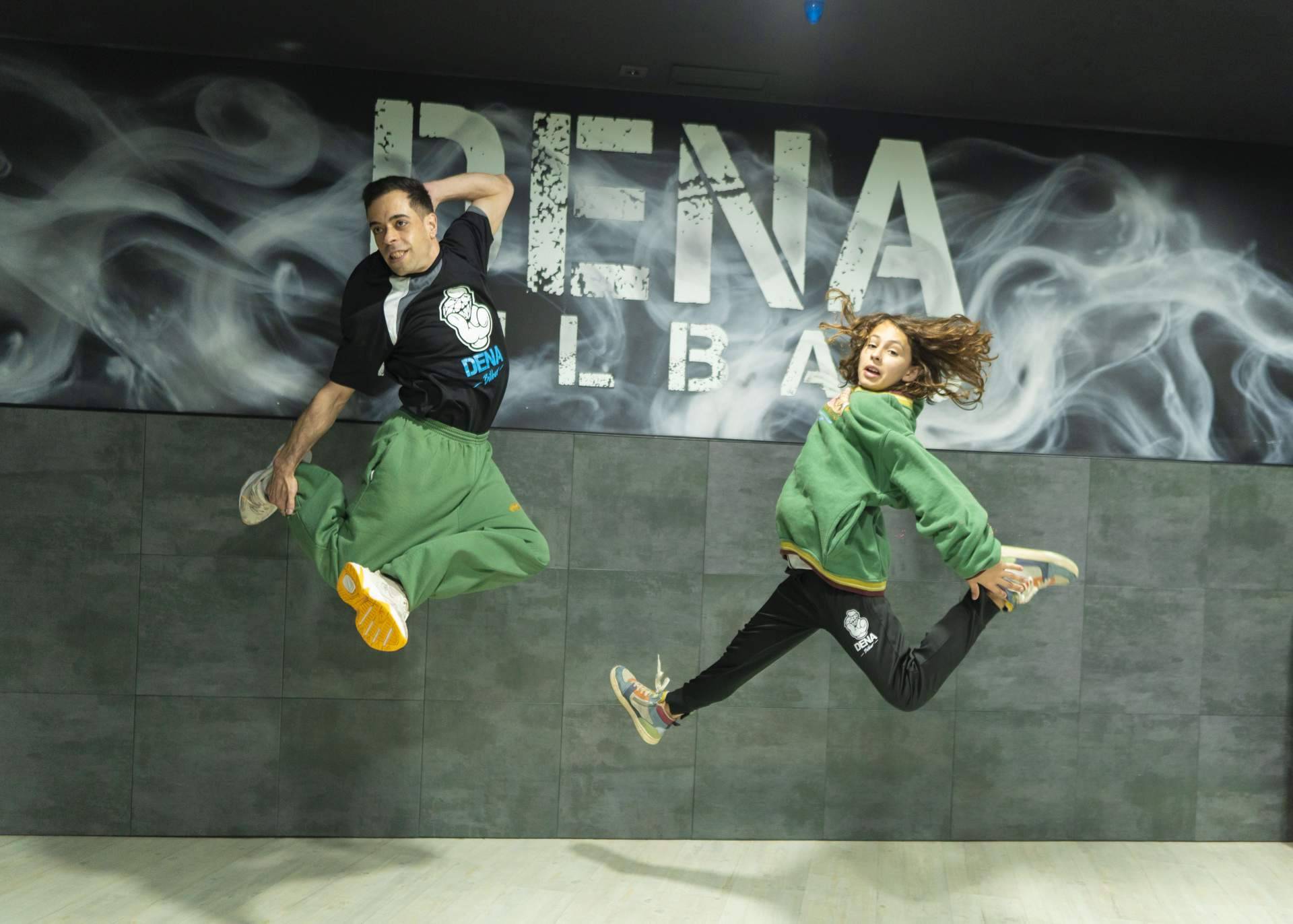 DENA BILBAO ofrece clases de baile para niños y niñas