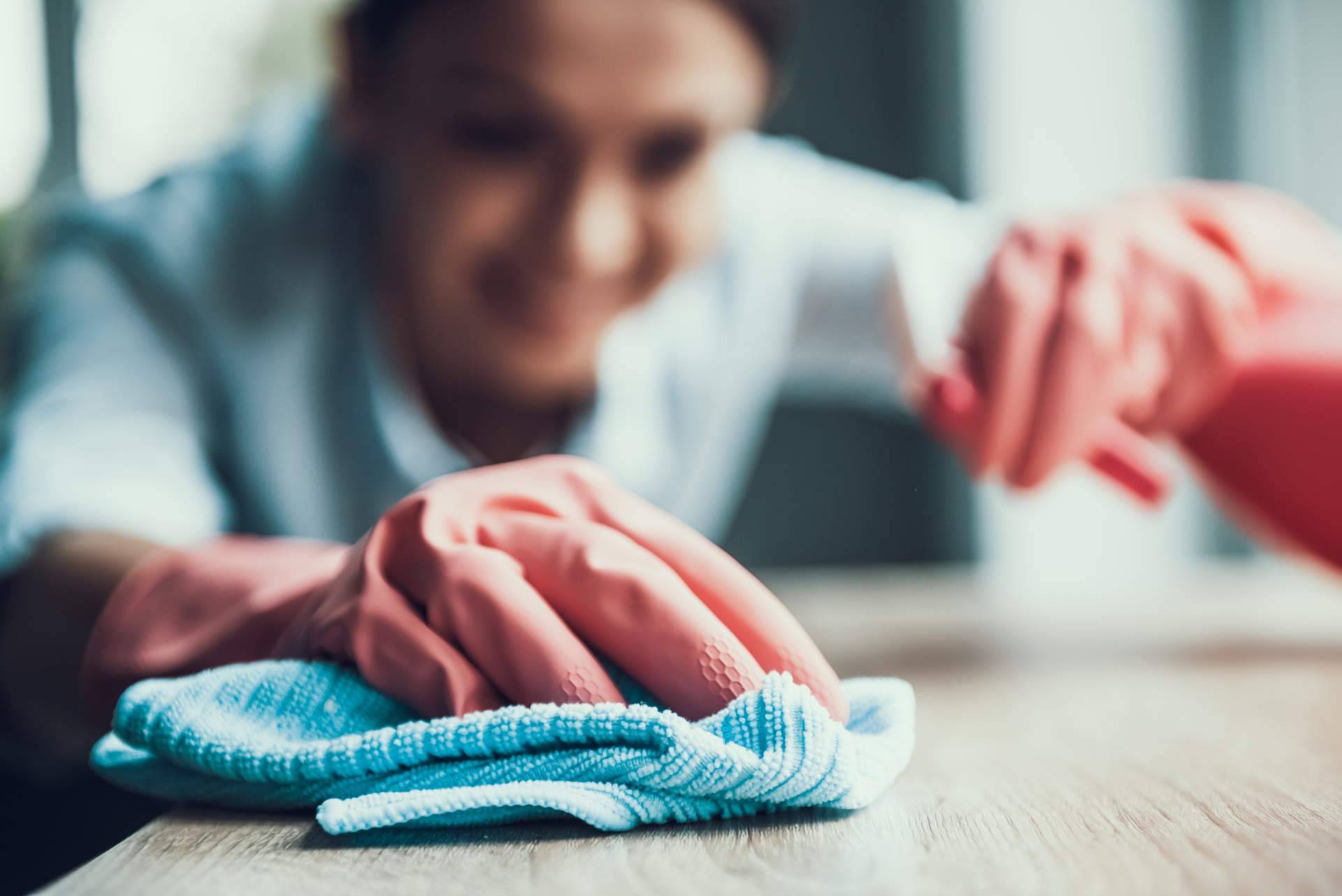 Los servicios de limpieza a domicilio por horas para empresas y particulares de Ecocleans