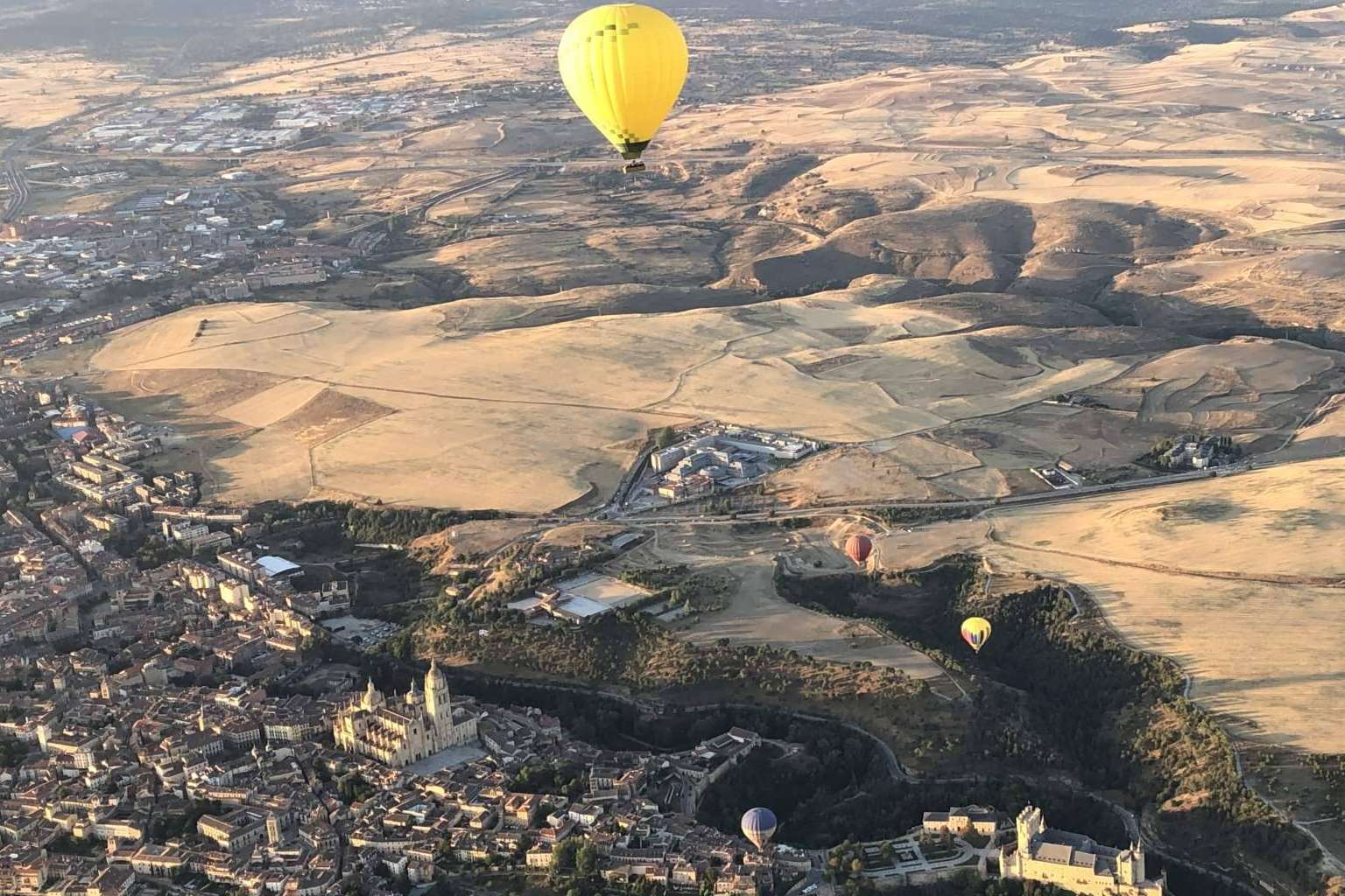 ¿Cuáles son los mejores destinos para pasear en globo?, con EoloFLY
