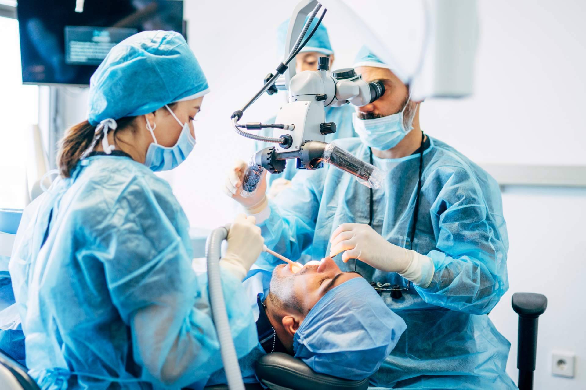 Oposiciones al Servicio Andaluz de Salud, con Oposiciones Prepara