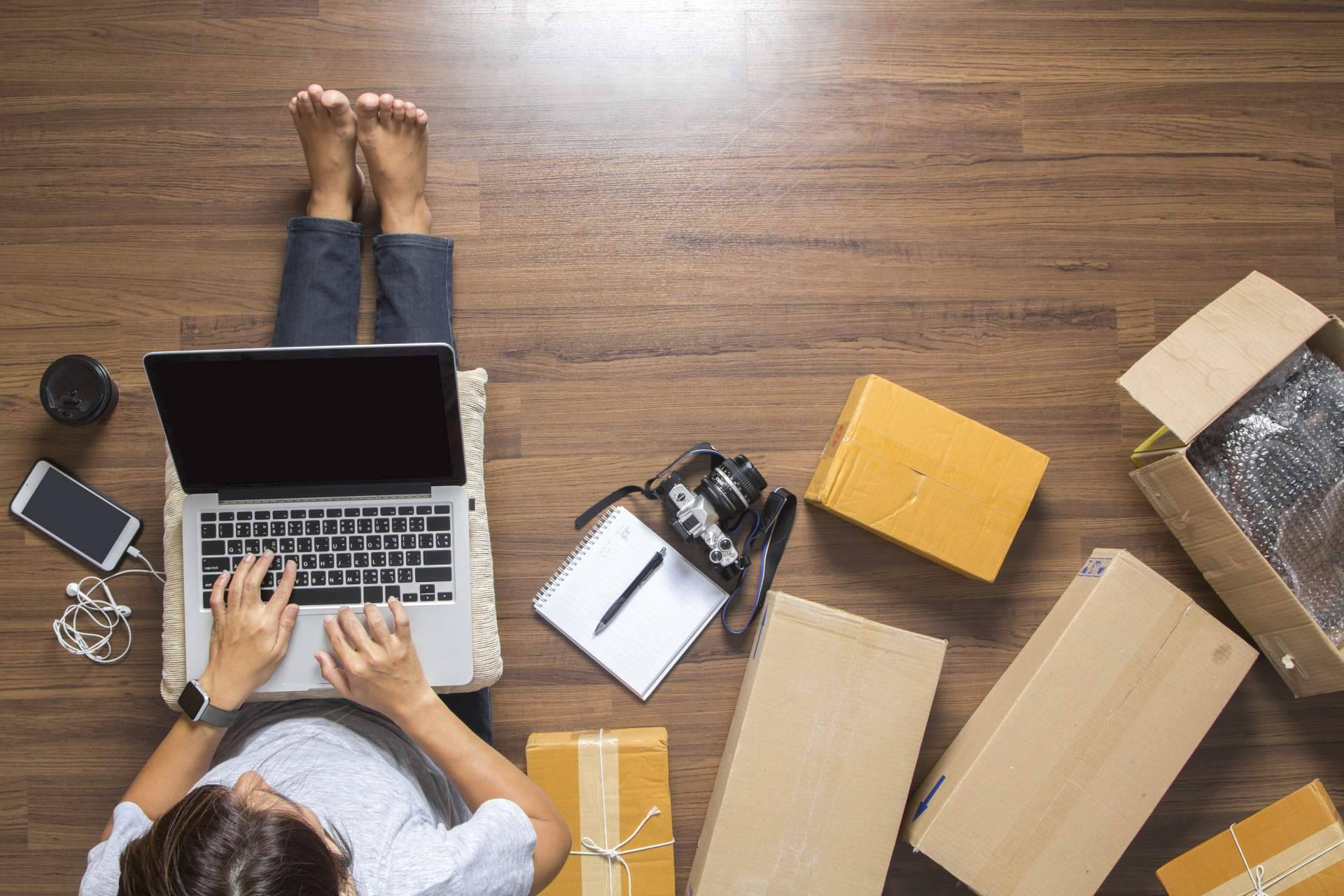 Cajas de devoluciones de Amazon, la oportunidad de emprender online creando tiendas en línea
