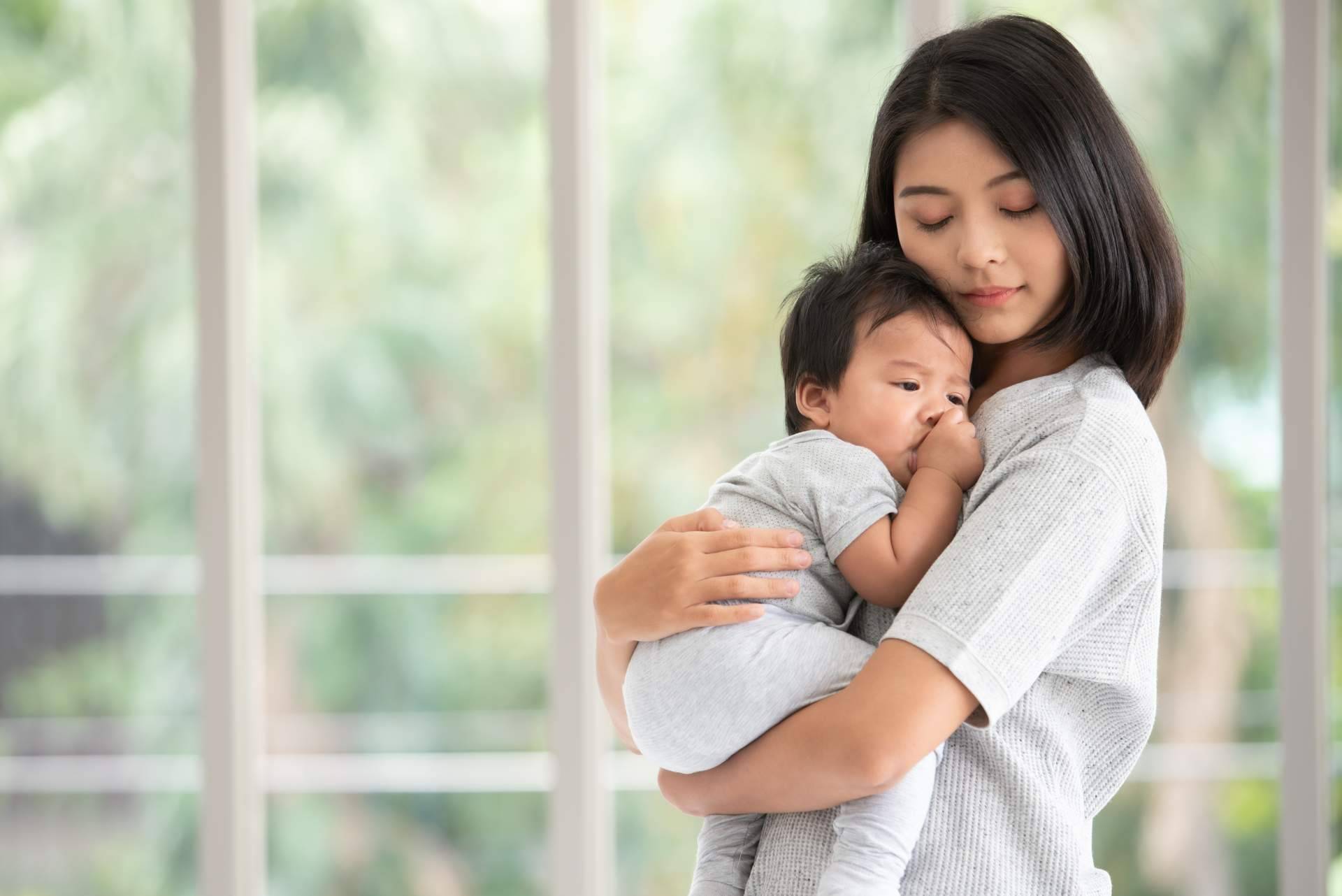 Mamá de Lujo habla de los beneficios físicos y emocionales de la lactancia para el bebé