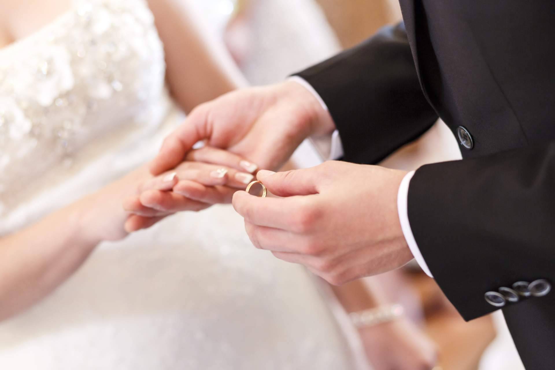 Germán Joyero da algunas recomendaciones para elegir las alianzas de boda