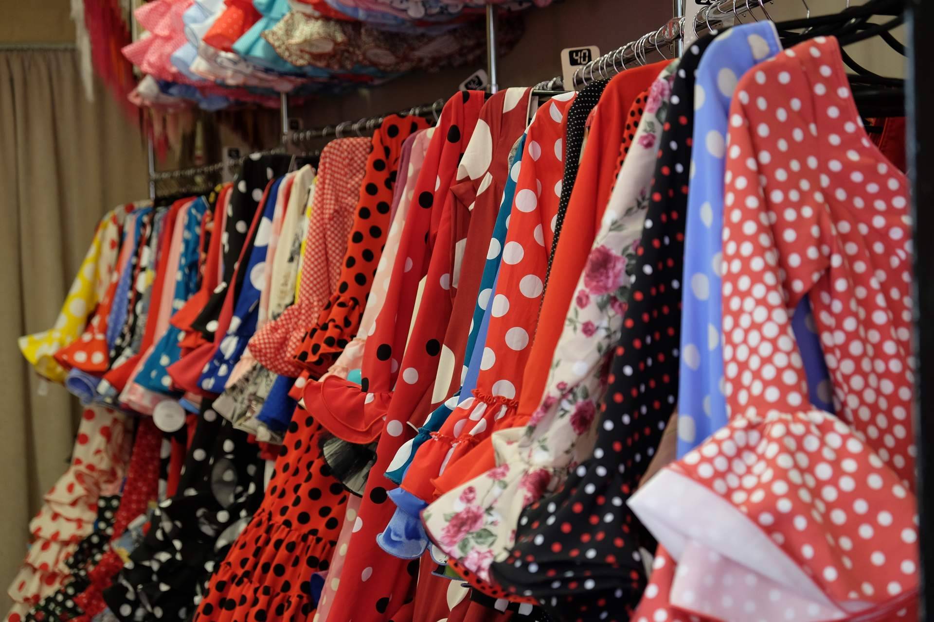 La tienda Viva La Feria ofrece la nueva colección de trajes de flamenca 2023