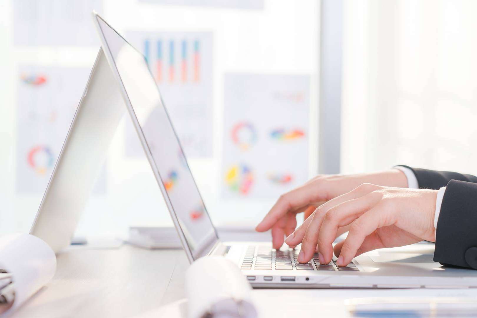 Dsign ofrece servicios de diseño de páginas web y tiendas online atractivas y amigables