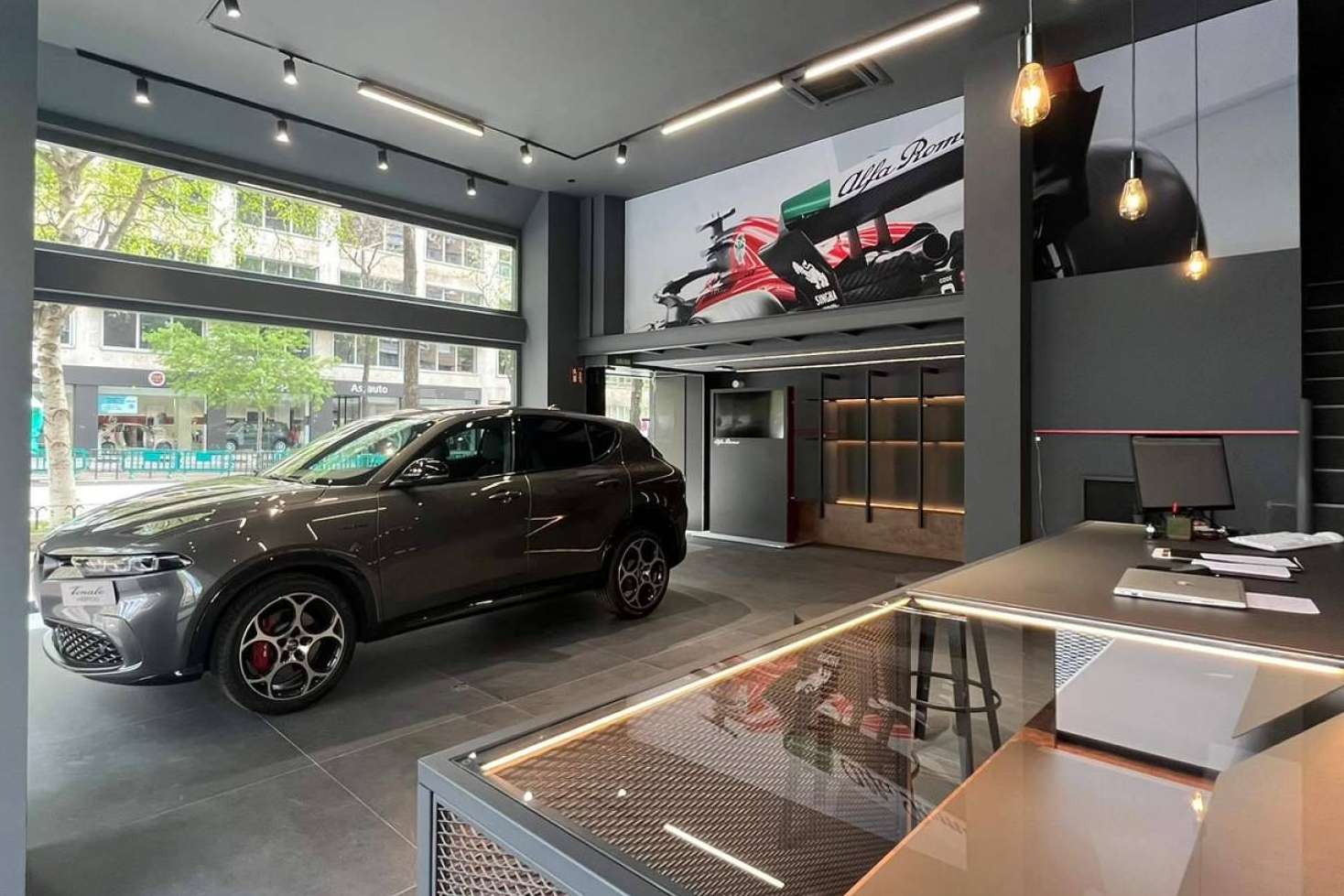 La nueva tienda Ascauto ha hecho realidad la vuelta de Alfa Romeo al centro de Madrid