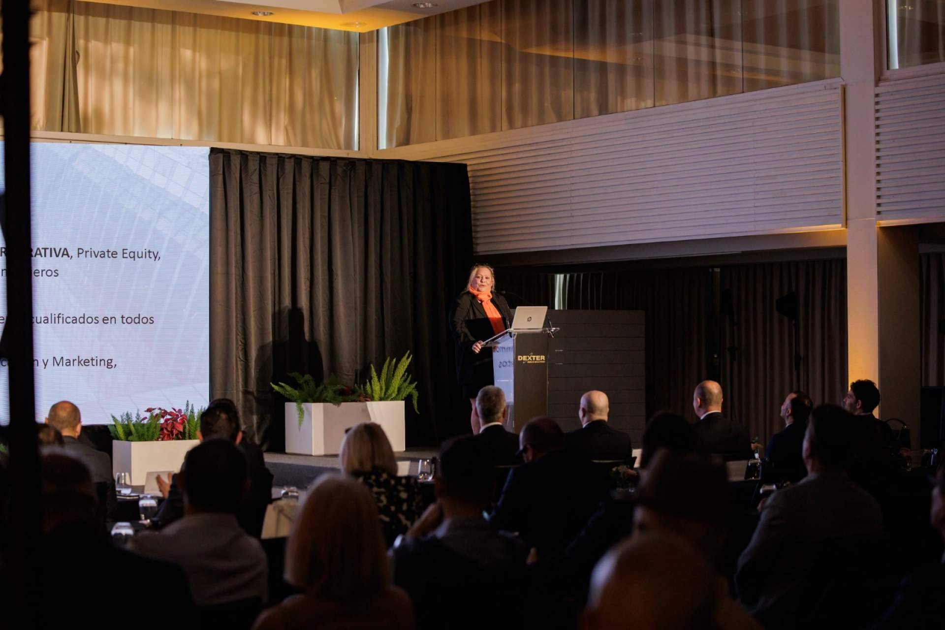 300 empresarios convergen en la ‘I Convención Financiera DEXTER’ en Marbella