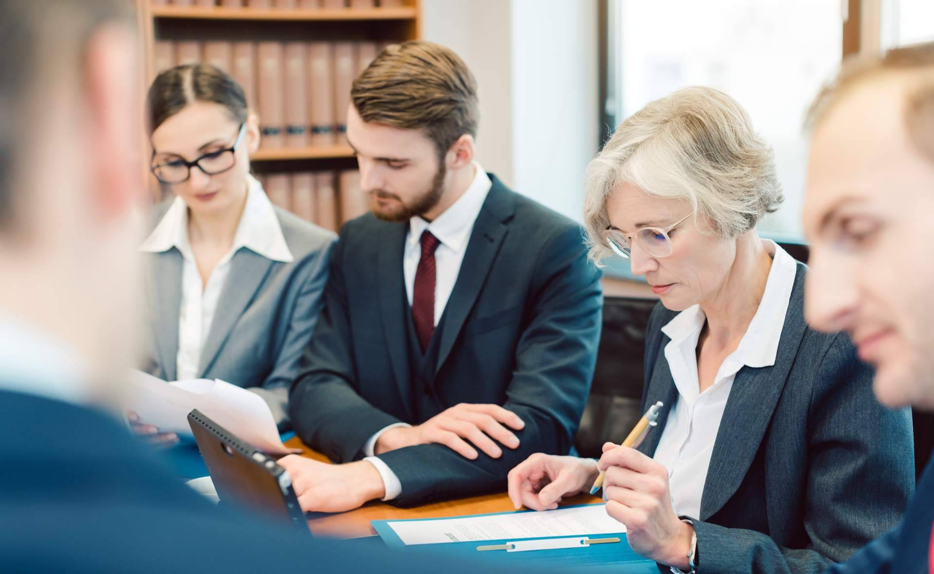 Consolidado como uno de los mejores despachos de abogados en Murcia, se destaca García-Ripoll Abogados