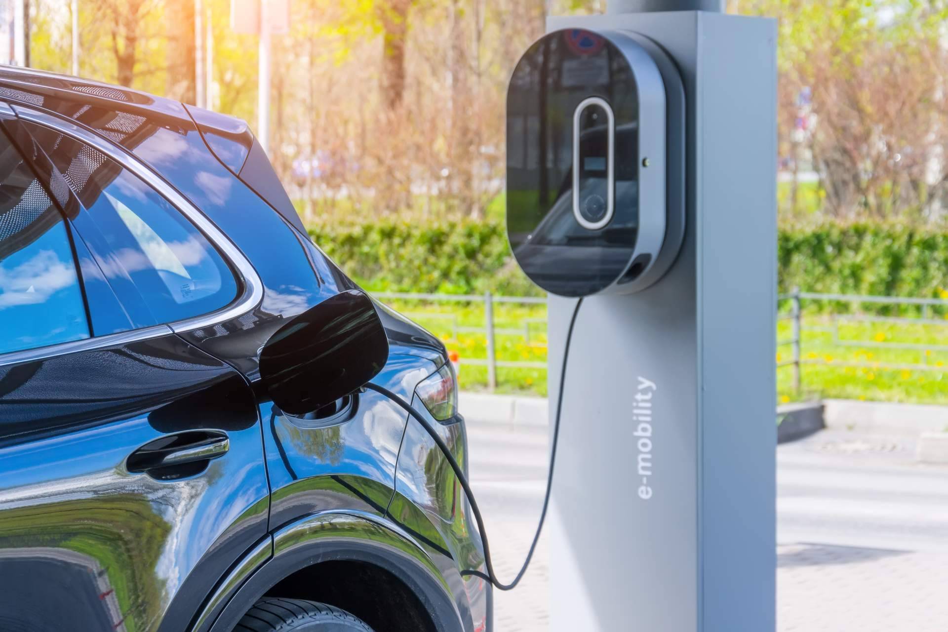 Evectra, la empresa que impulsa la movilidad eléctrica, celebra su 10º aniversario este mes de mayo
