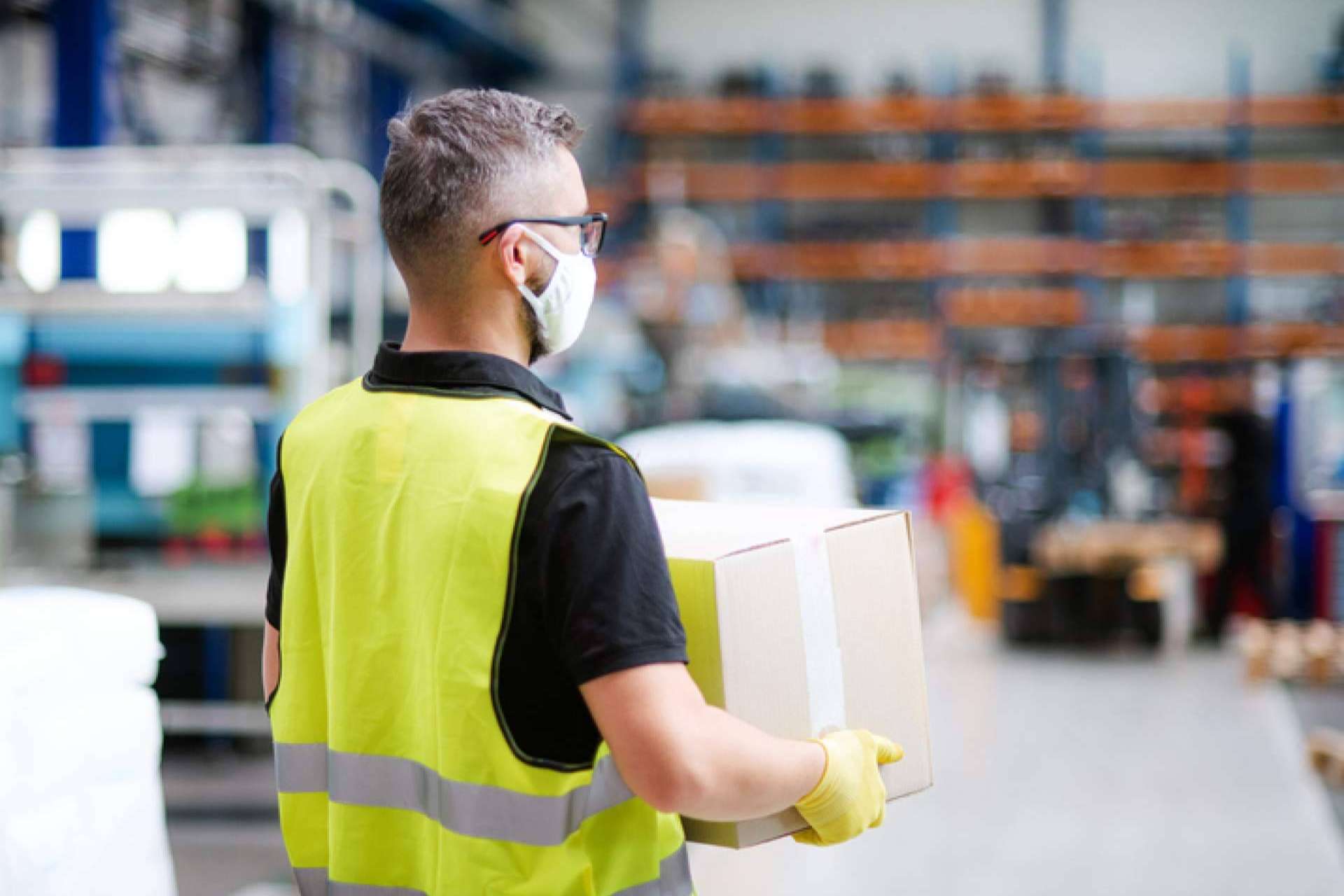 ¿En qué consiste el fulfillment center y cuál es su importancia en el e-commerce?