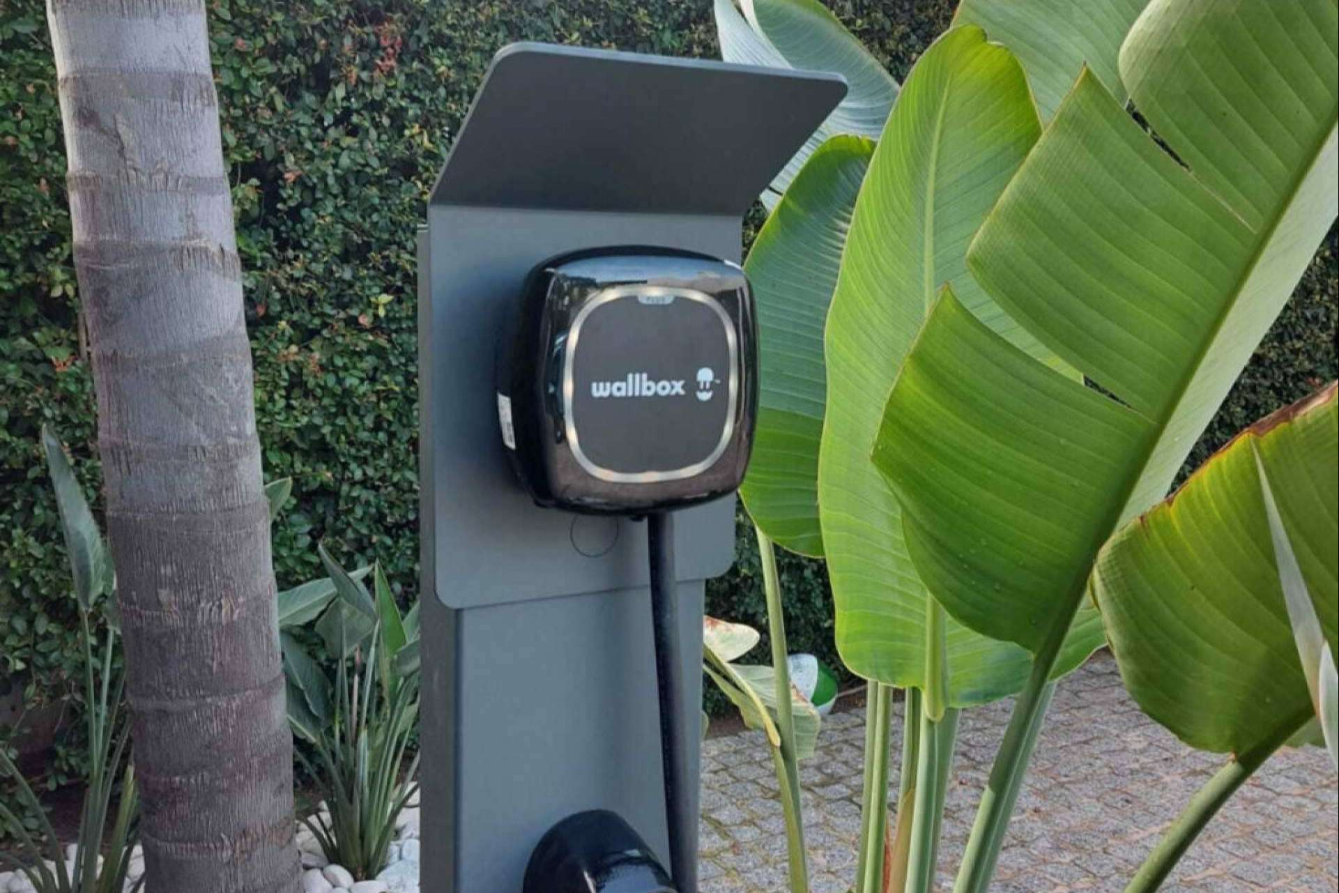 ¿Por qué los conductores de vehículos eléctricos eligen cargar en casa? ChargeGuru