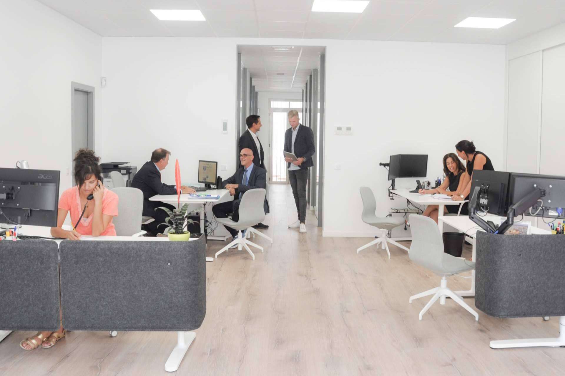 Consultax sobre los beneficios de contratar un asesor fiscal de confianza para una pequeña empresa local