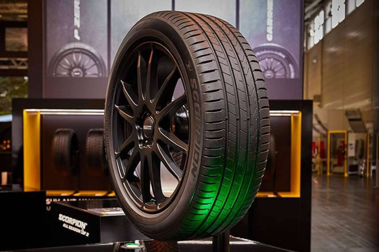 Aprovechar la promoción de Pirelli en los talleres de la red Blacktire y conseguir hasta 100 € en una tarjeta regalo