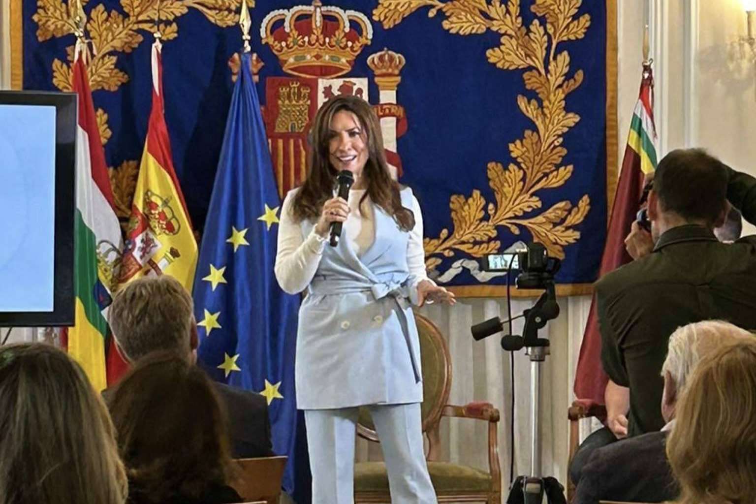 Éxito en la presentación del libro de Inma Martín, 'Cuando Haces Posible lo Imposible'