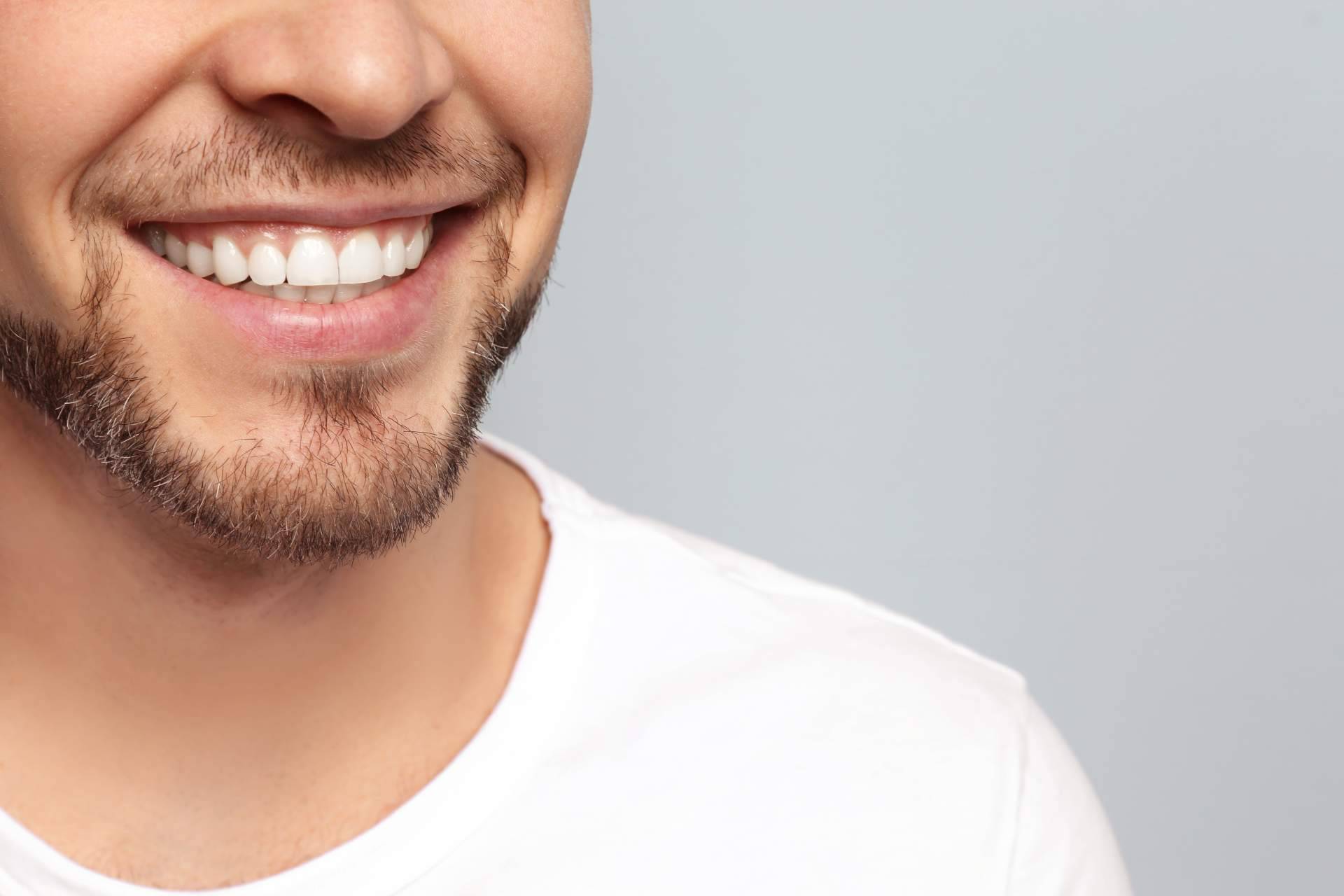 Cuáles son las ventajas de los implantes dentales de la Clínica Dental Agudo Rosa