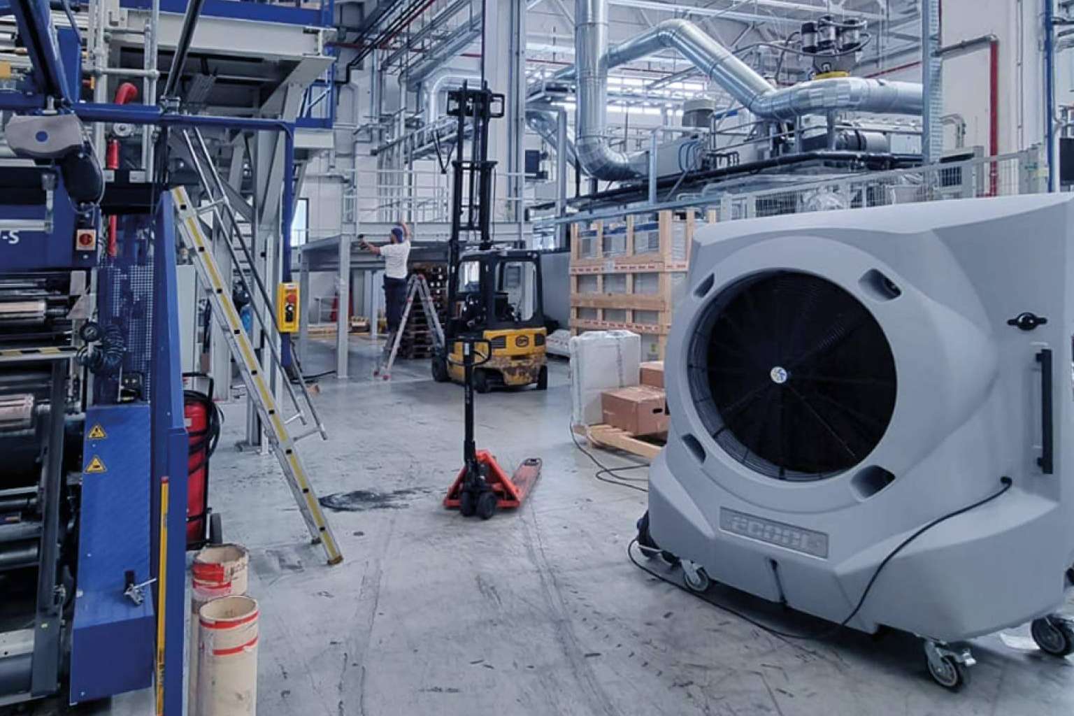 Climatización agradable e instantánea con el aire acondicionado portátil para empresas de Esencial Cool
