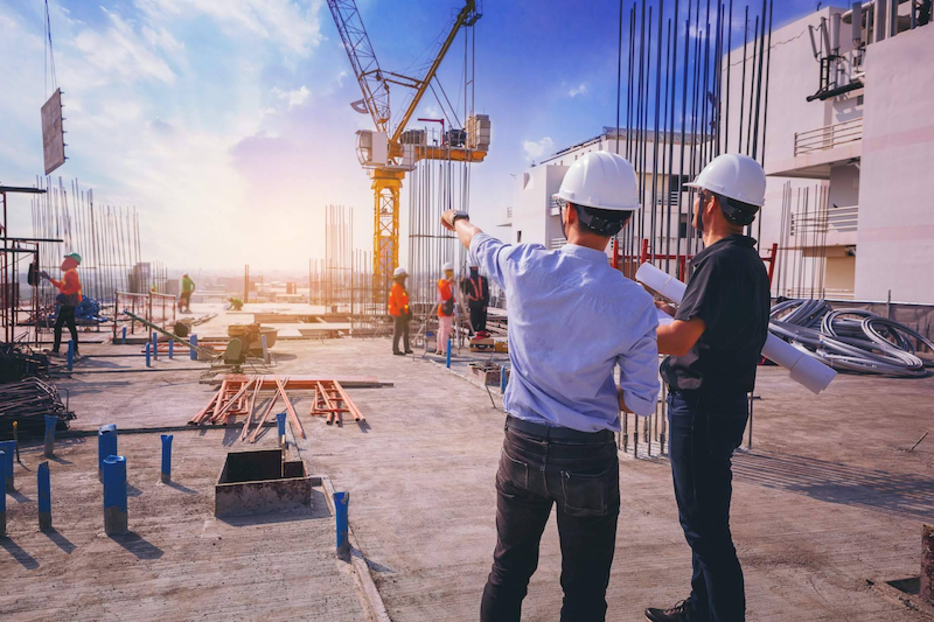 Especialistas en los servicios en el área de la ingeniería estructural y calculista en la Oficina de Ingeniería Civil