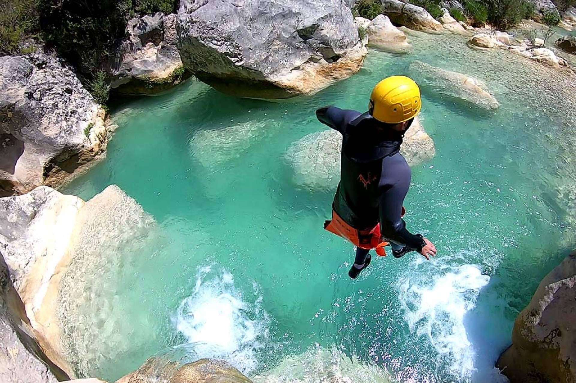 Hacer canyoning en Sierra de Guara de la mano de Canyoning Sierra de Guara