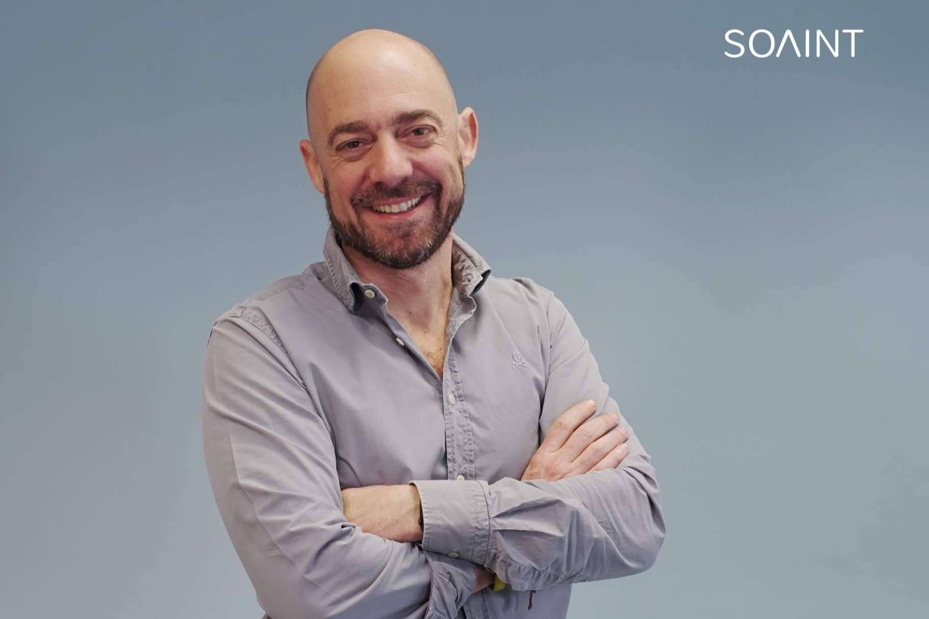 Entrevistando al vicepresidente de SOAINT, Pablo Valenzuela
