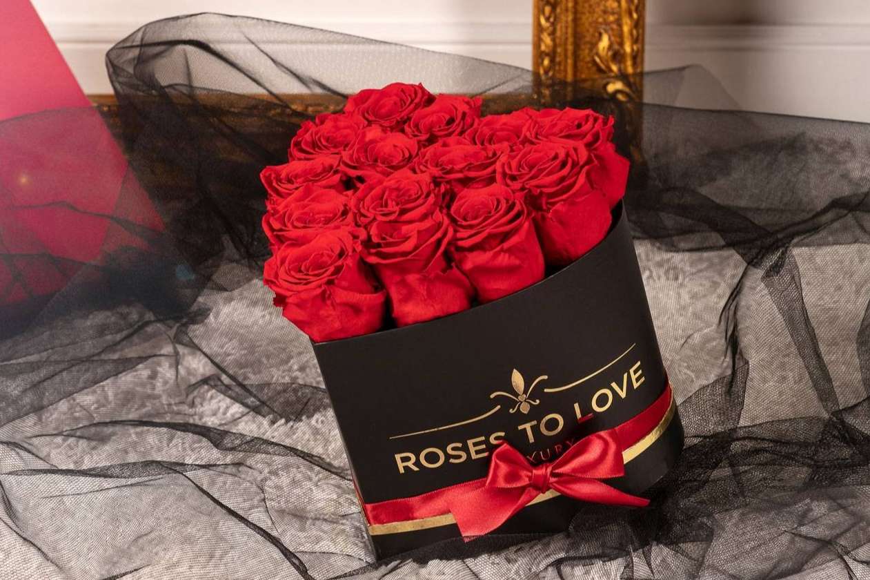 La tendencia de la boutique atelier Roses To Love para decorar espacios con flores