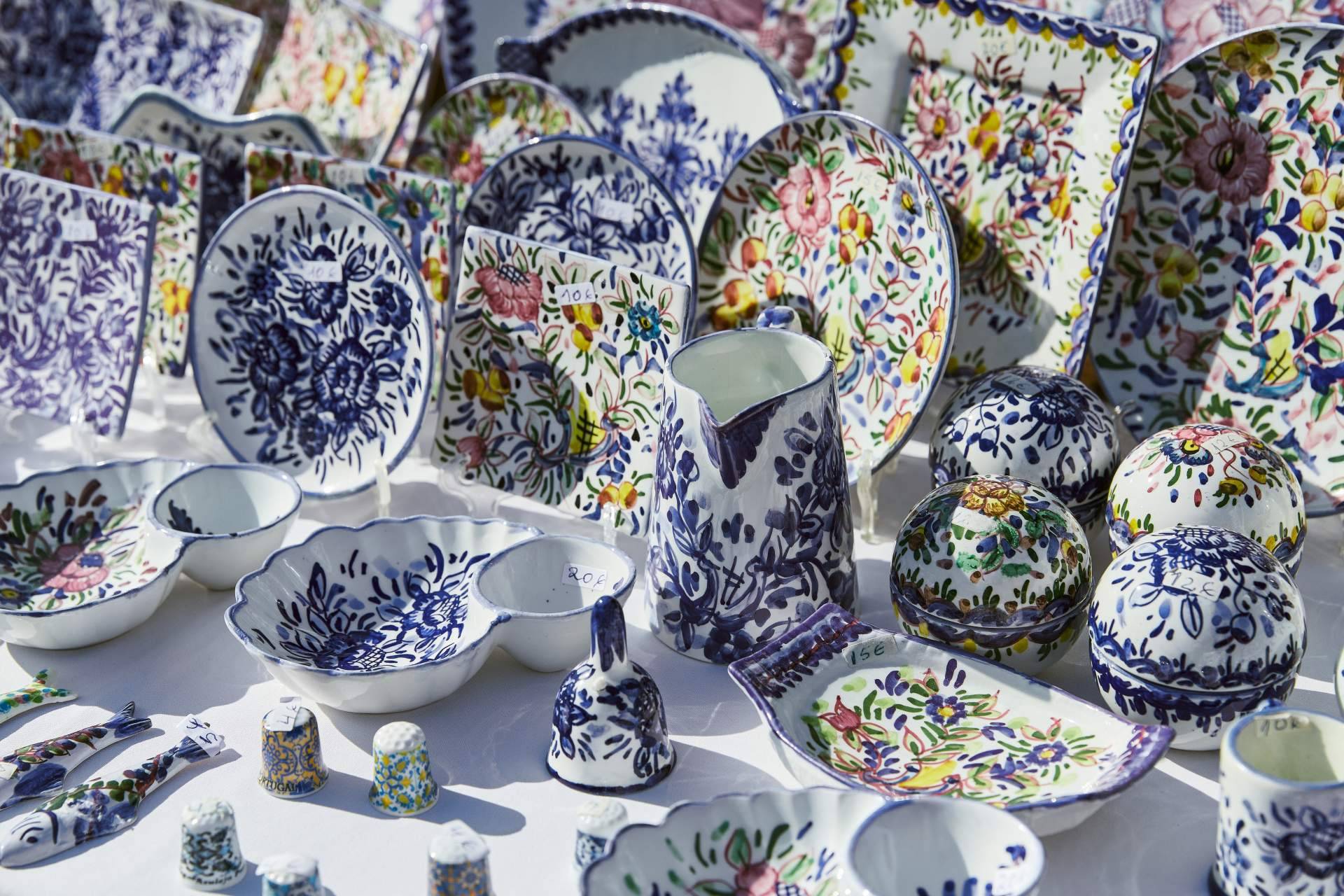 Cerámica artesanal y souvenirs