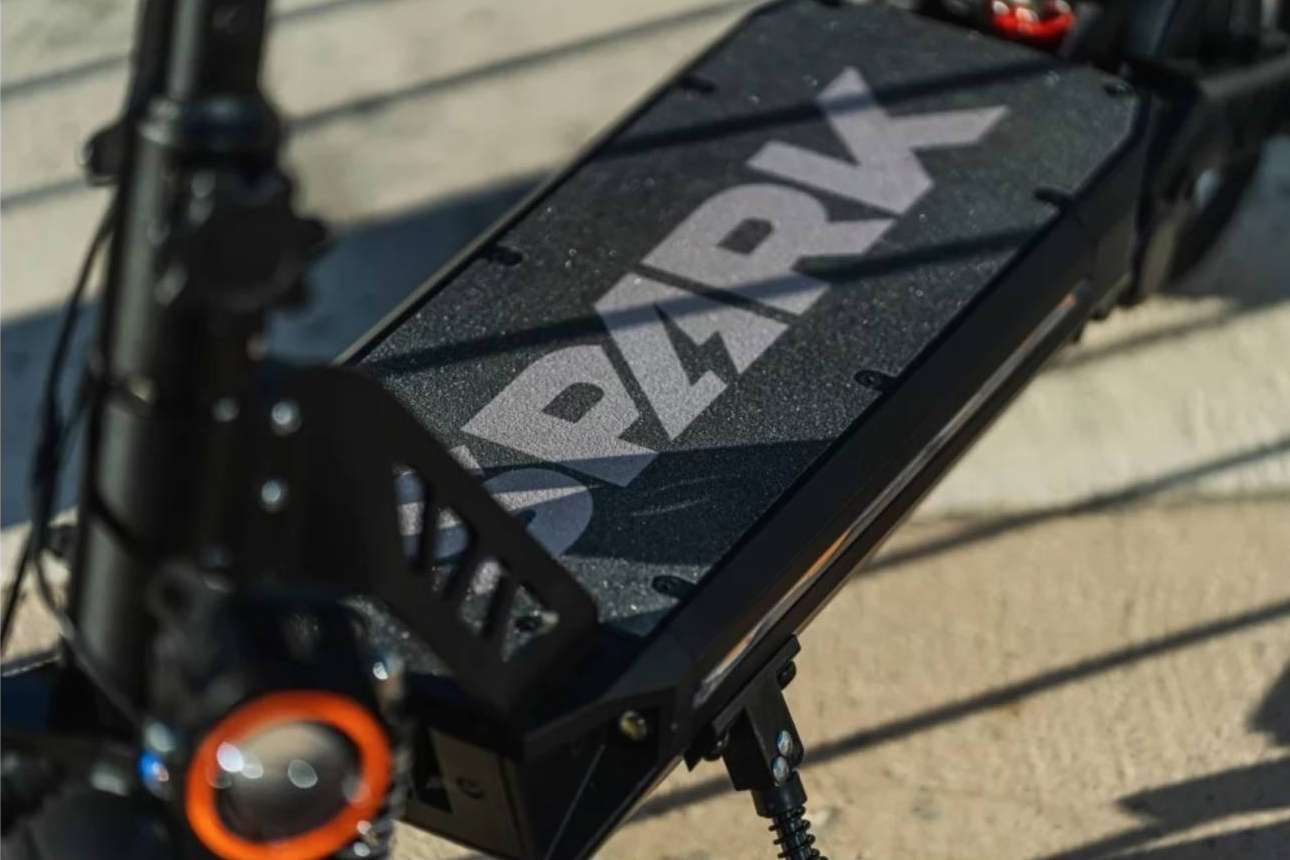 Pagar un patinete en cómodas cuotas con la financiación patinetes eléctricos con SABWAY