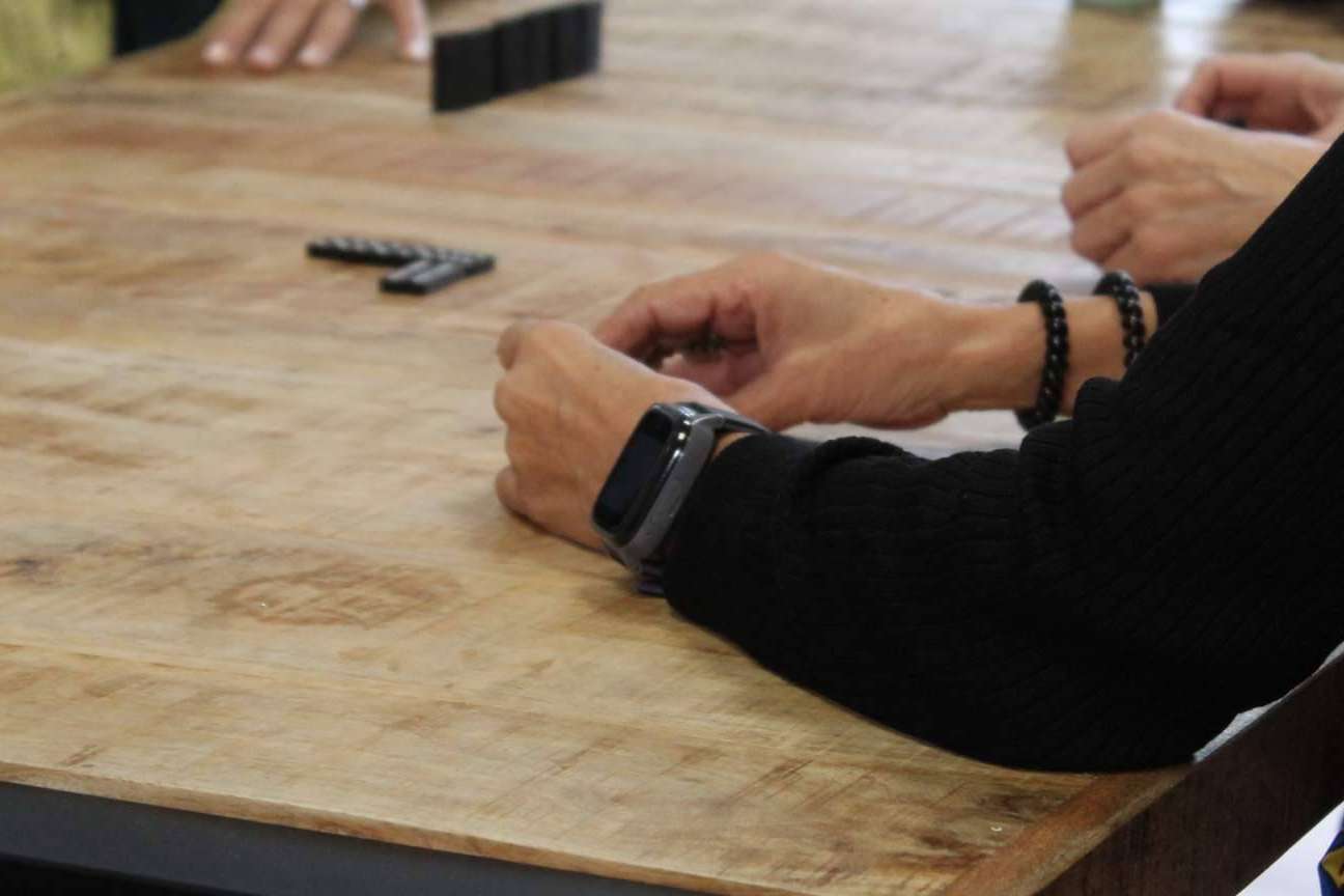 Con el reloj localizador de SaveFamily, es posible ayudar a los mayores cuando más lo necesitan