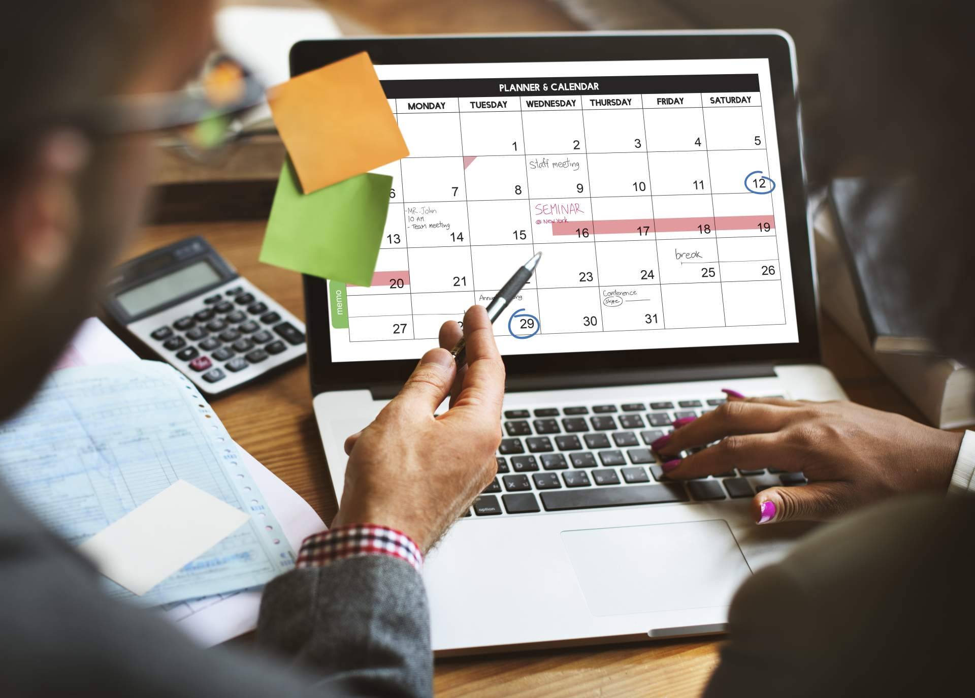 Soluciones personalizadas de integraciones con sistemas que permiten optimizar el control horario de una empresa