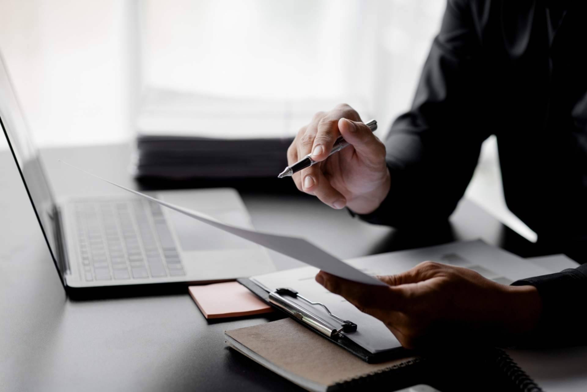 Soluciones financieras con Andrea Novoa Enterprise para comprar, reformar y vender