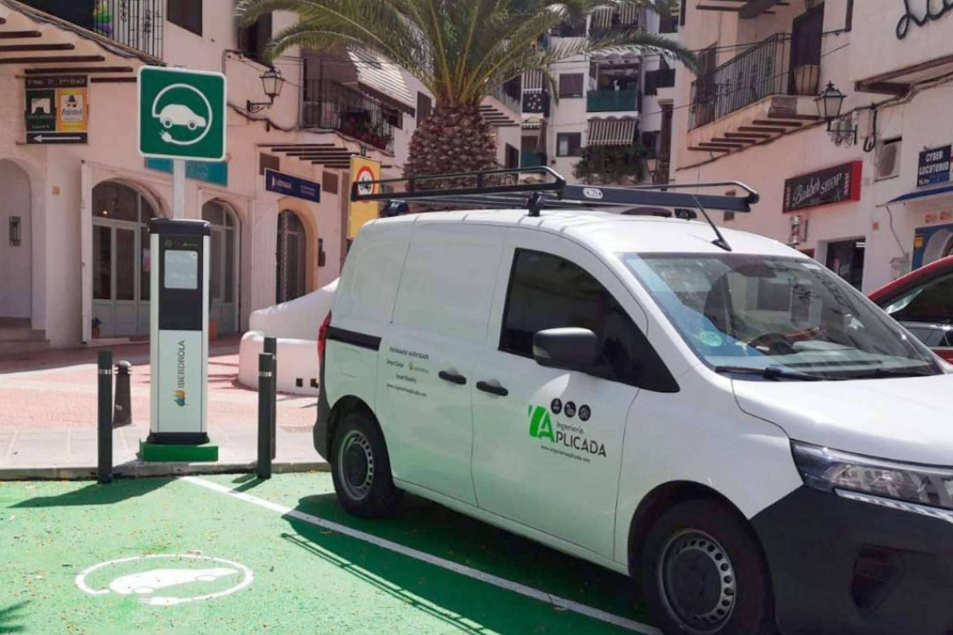 Ingeniería Aplicada impulsa proyectos de instalación de puntos de recarga de vehículos eléctricos