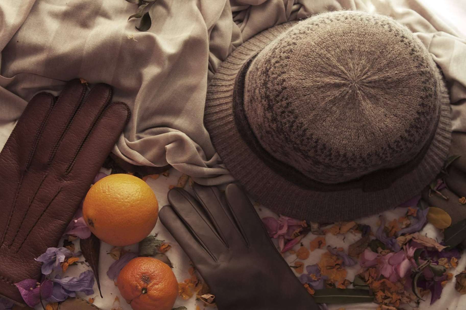 Estilo y elegancia con los sombreros de Santacana