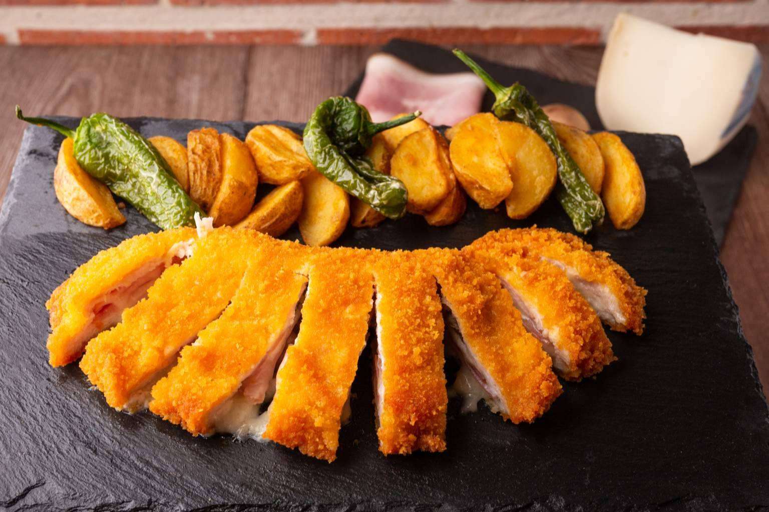 Kachopo King gana reconocimiento en Barcelona gracias a su exquisita oferta gastronómica