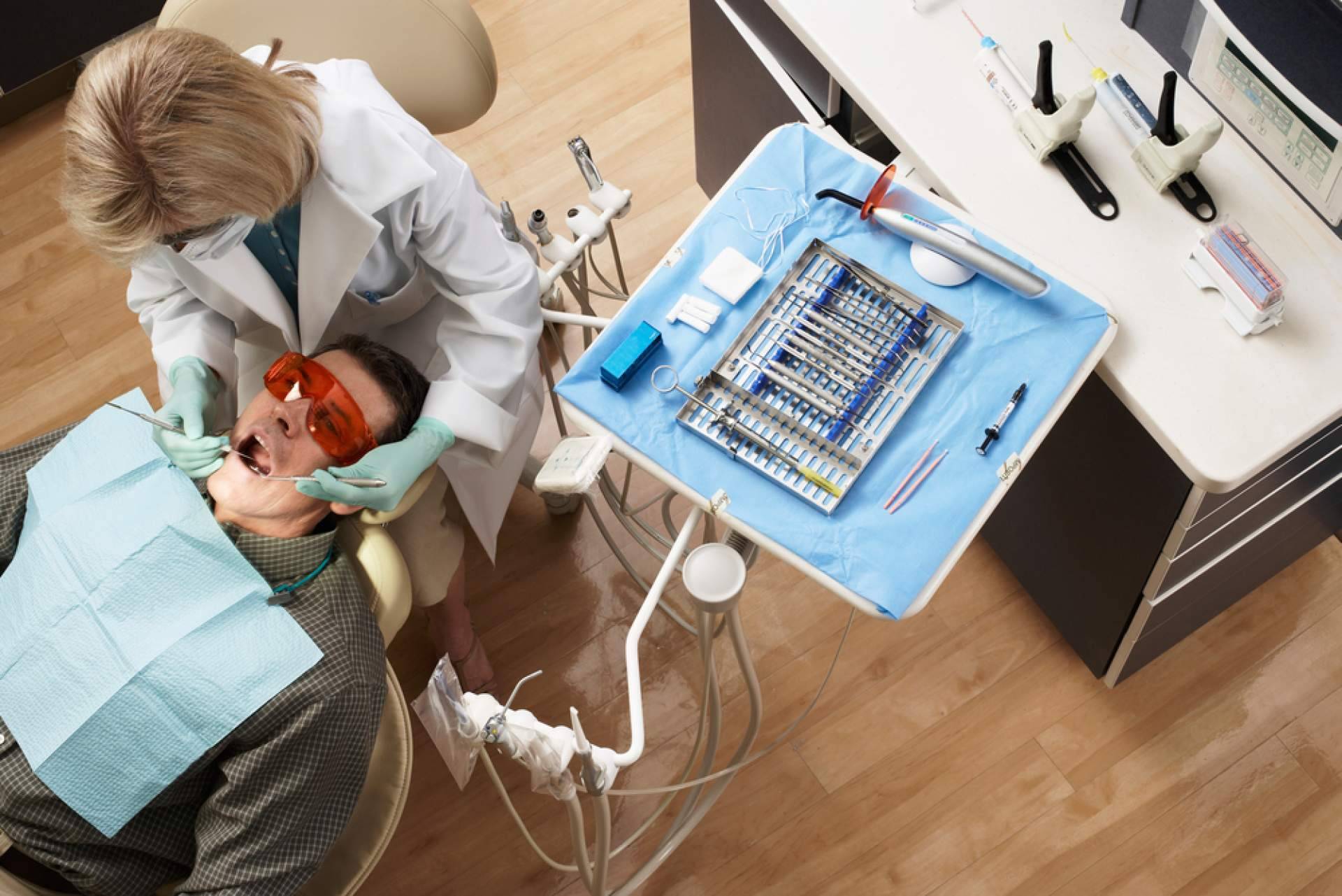 Llegar a ser un profesional de la higiene bucodental con la formación que brinda EEP iGroup