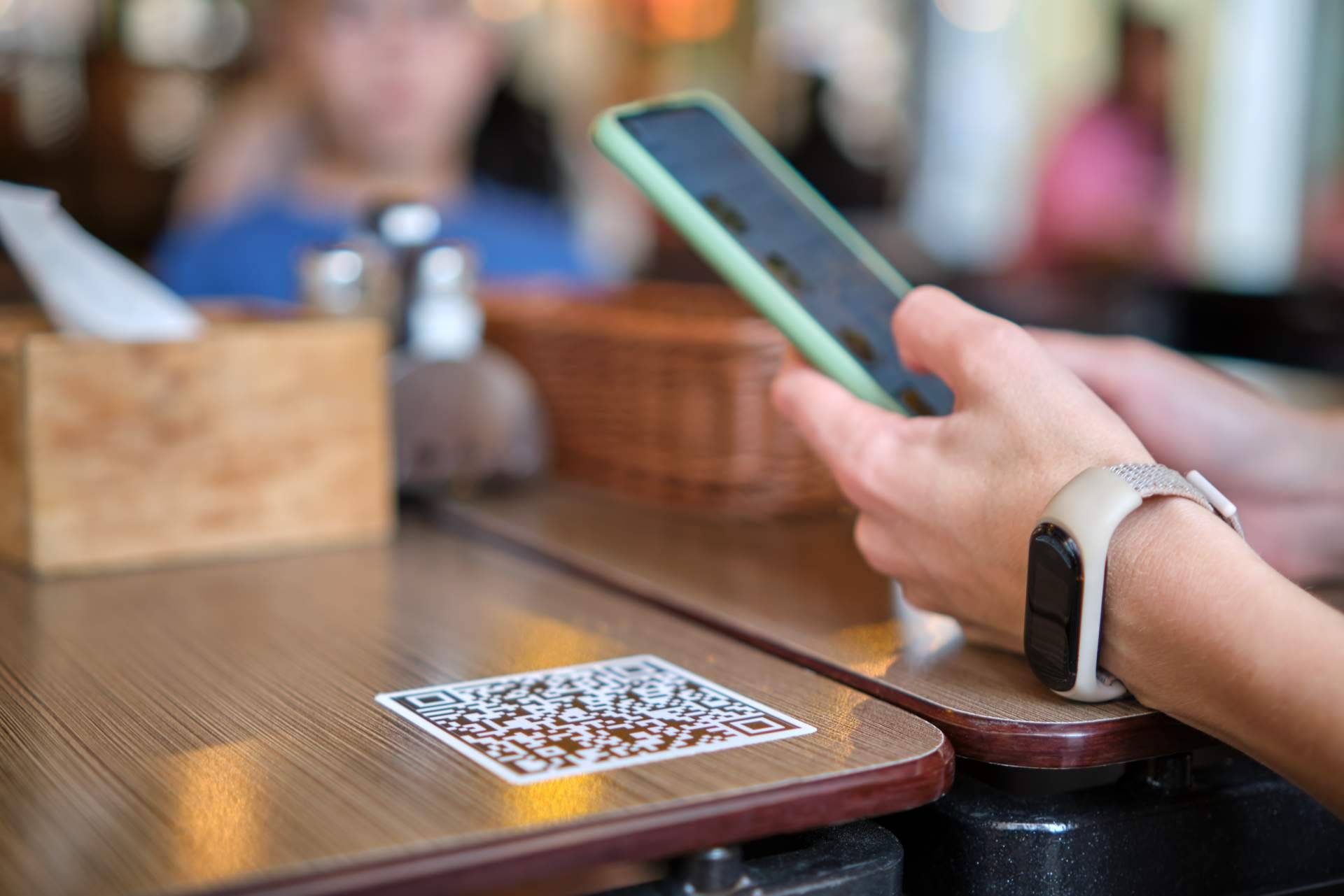 Cartas digitales QR para bares y restaurantes, de la mano de la plataforma Menu.es