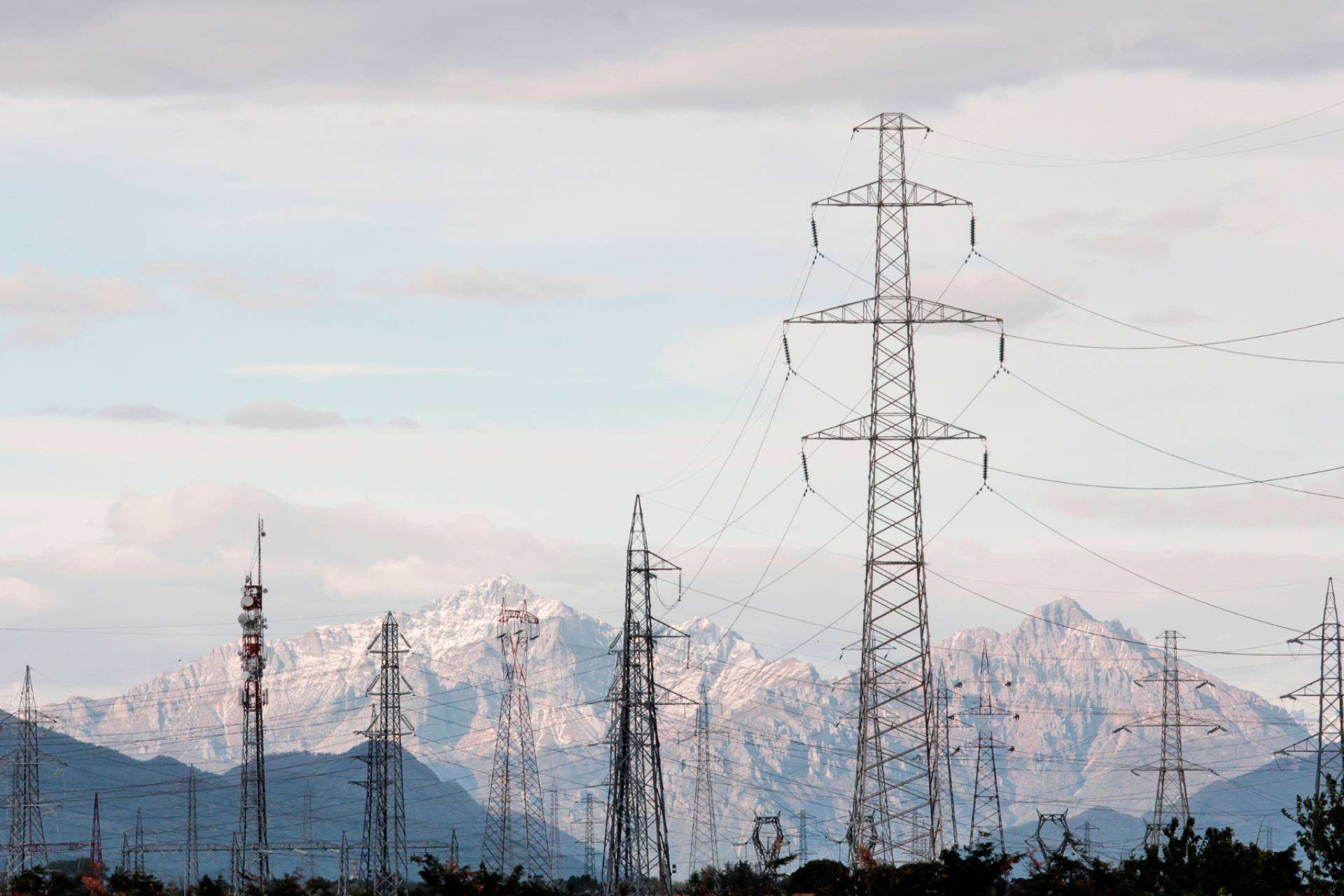 Atlántica Energía informa sobre el precio indexado de electricidad o gas natural