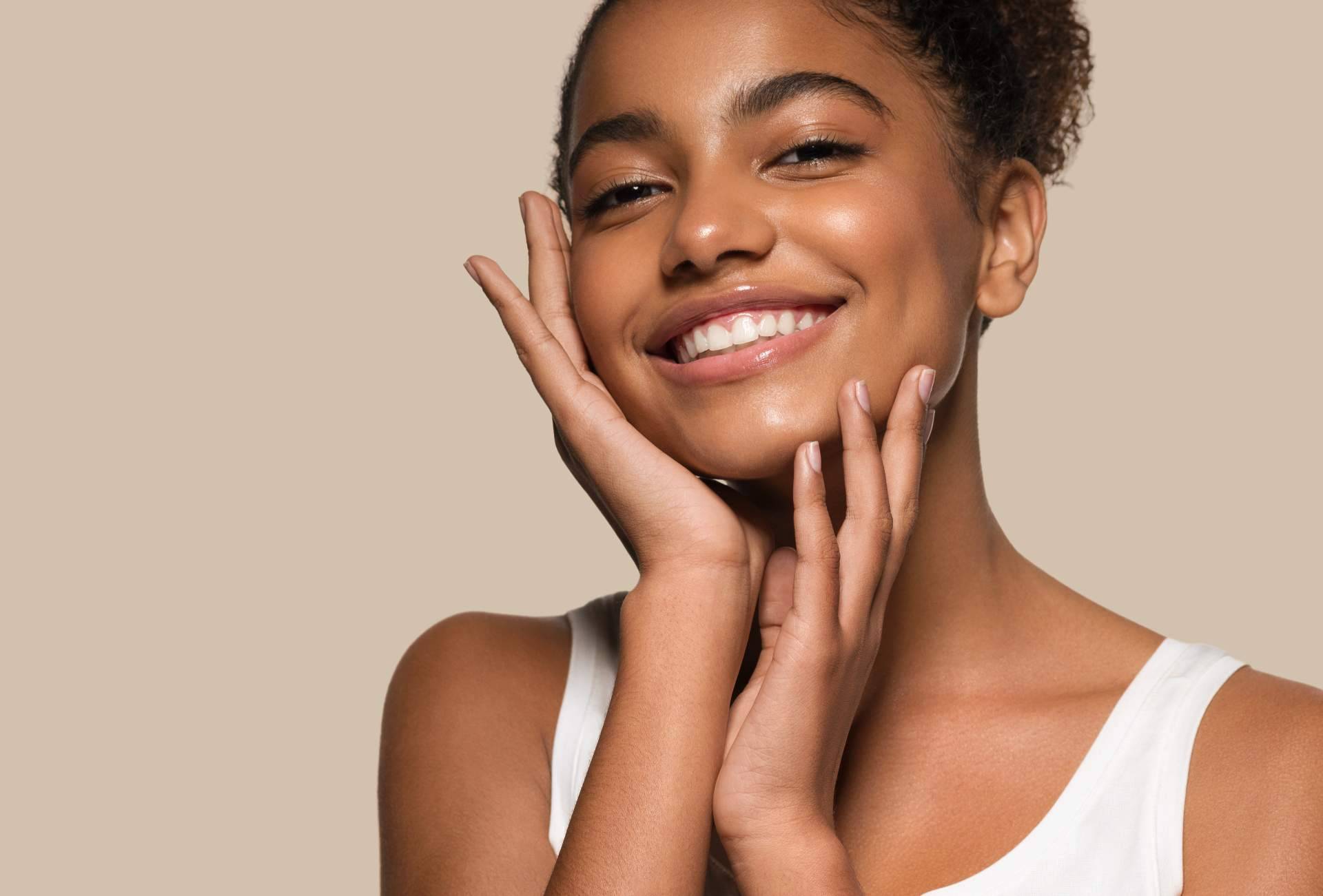 Renovar la belleza otoñal; descubrir el secreto de un cutis luminoso con el pack piel resplandeciente de Mediterranean Superfoods
