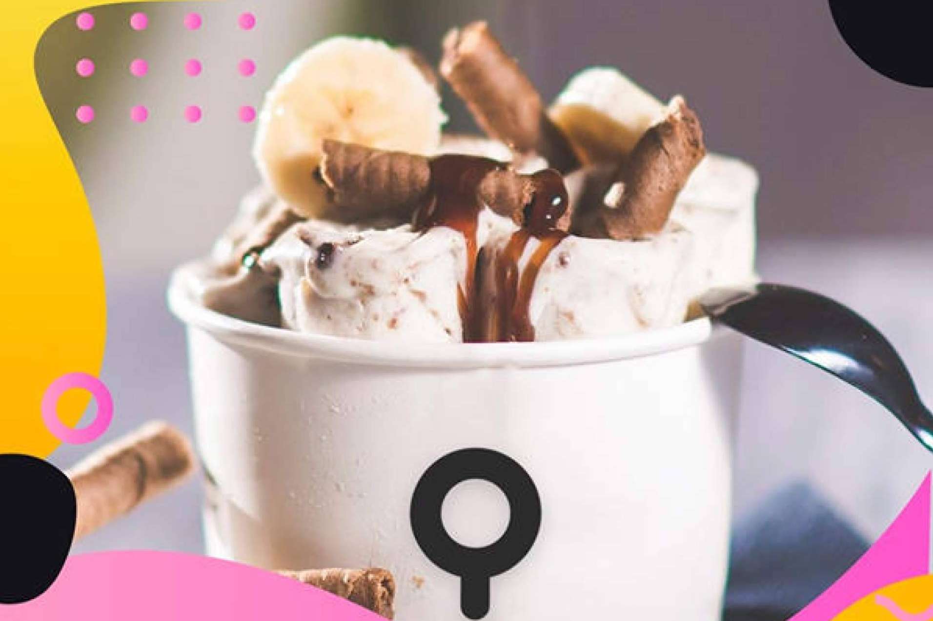 Revolución en el mundo de los postres con la elaboración de ice rolls y bubbles waffles, por Llooly