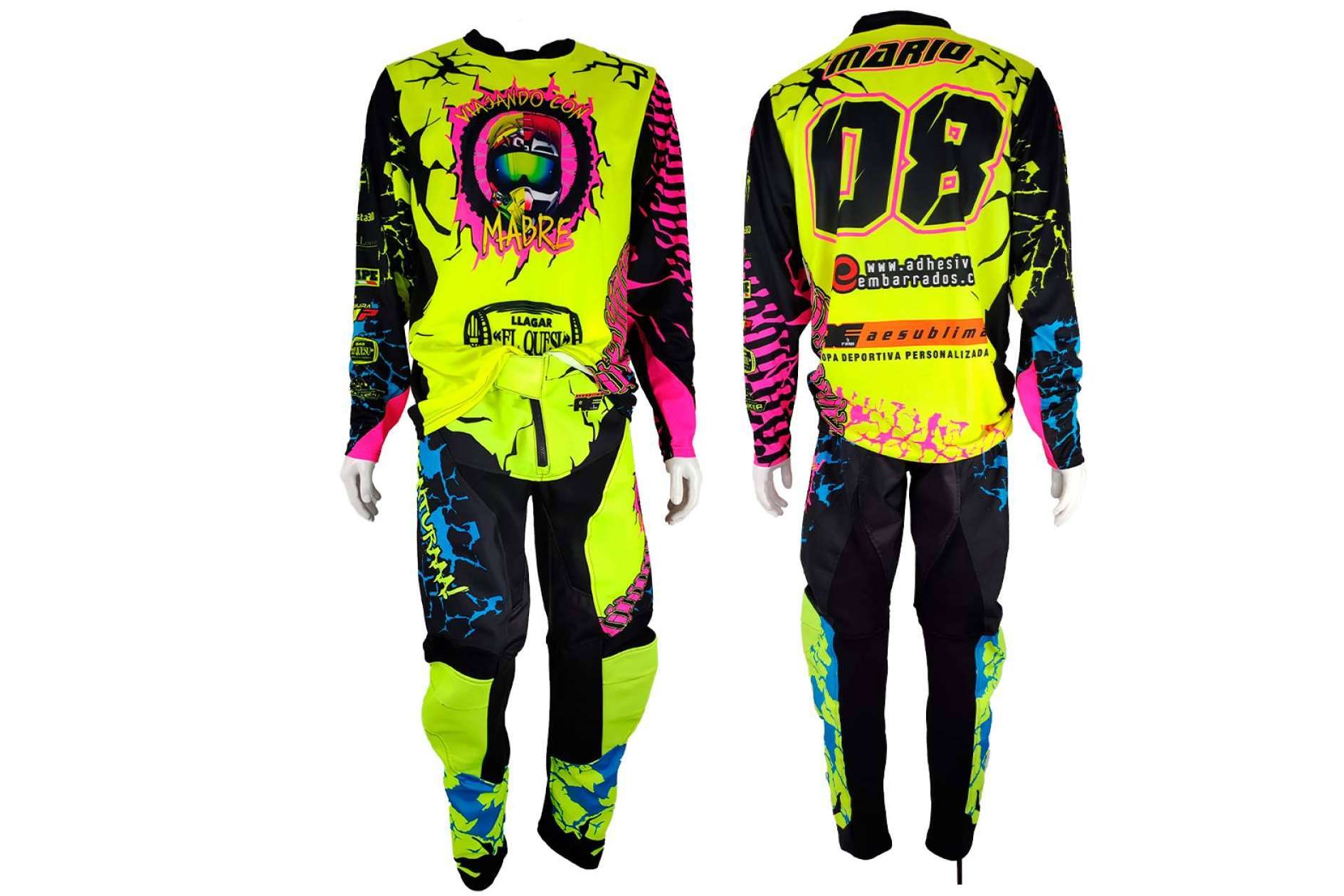 Equipación completa para pilotos offroad, calidad y personalización con ADHESIVOSEMBARRADOS