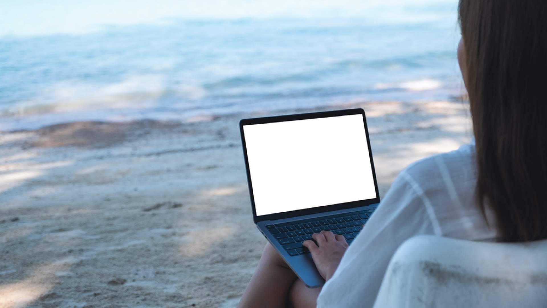 Grupo Devuelving permite crear un centro comercial online desde casa con marcas líderes