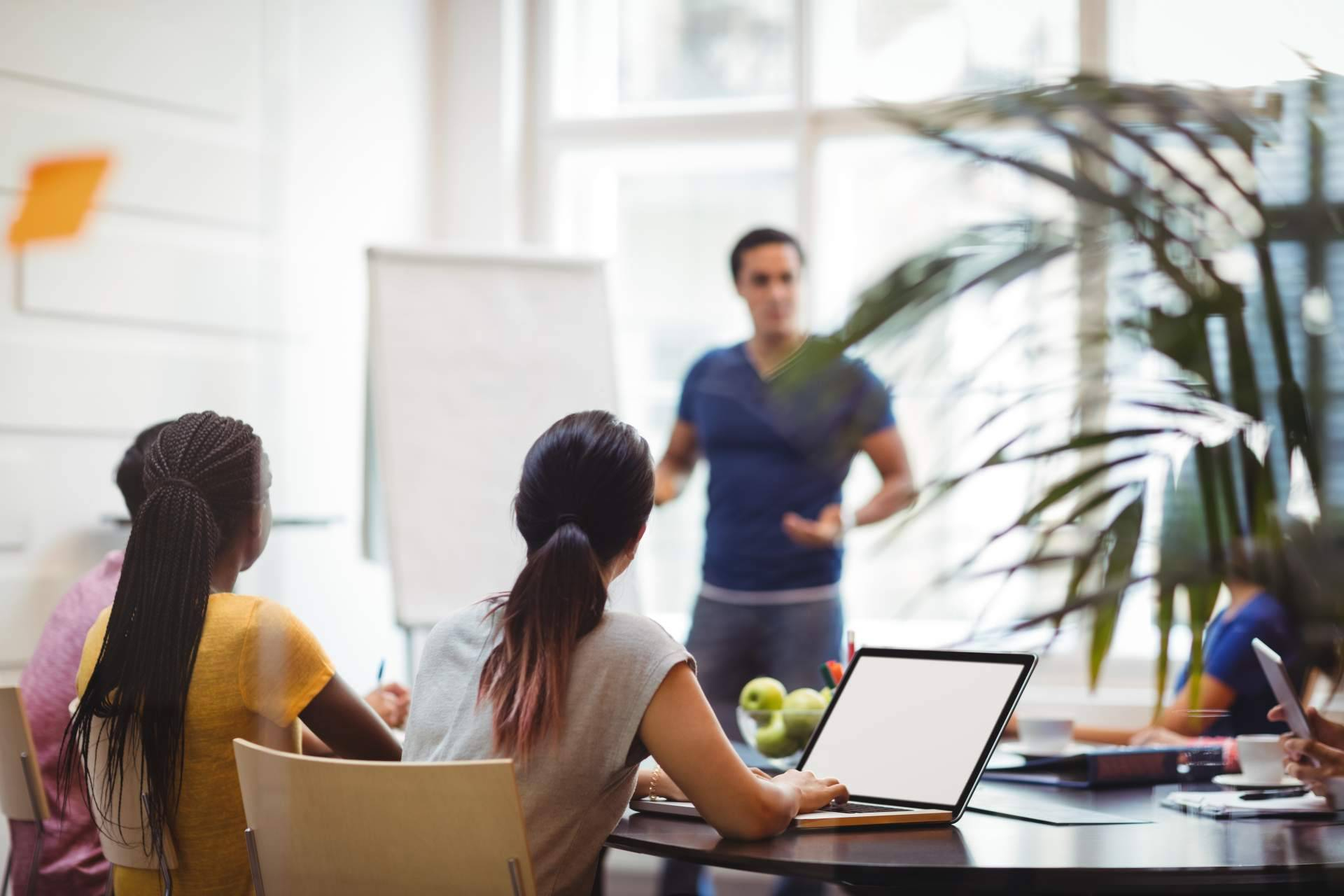 Formarse en Marketing Digital Turístico por profesionales del sector