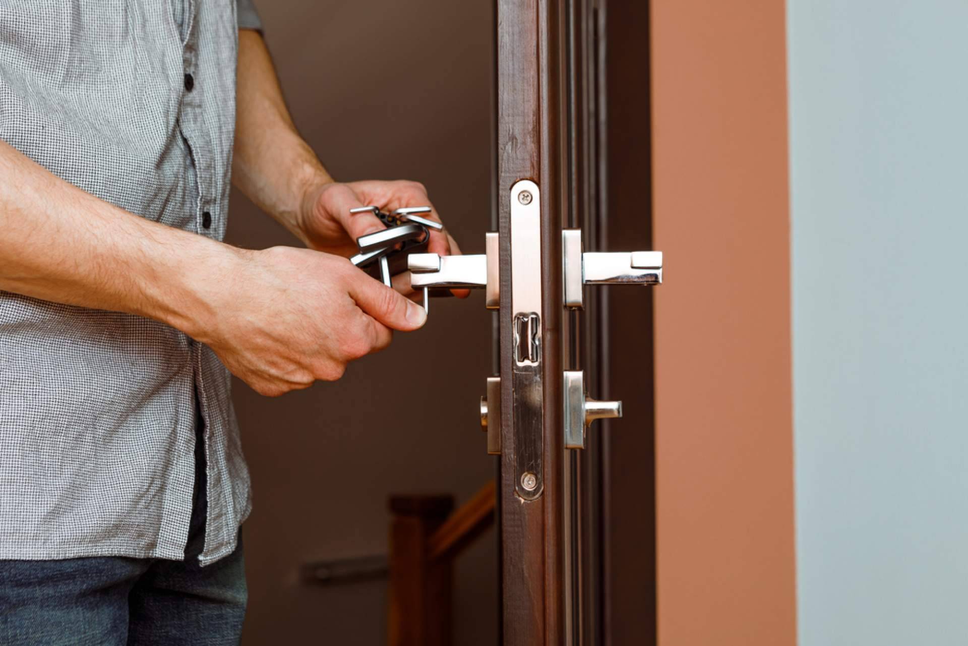 Soluciones González activa el servicio Cerrajeros Madrid 24 horas para urgencias en toda la ciudad