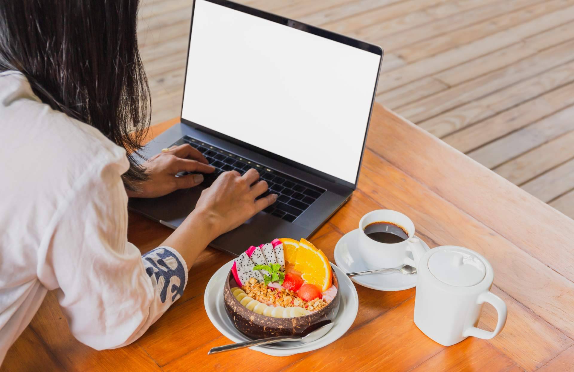 Emprender con un negocio desde casa; la propuesta de Grupo Devuelving para vender online sin local físico