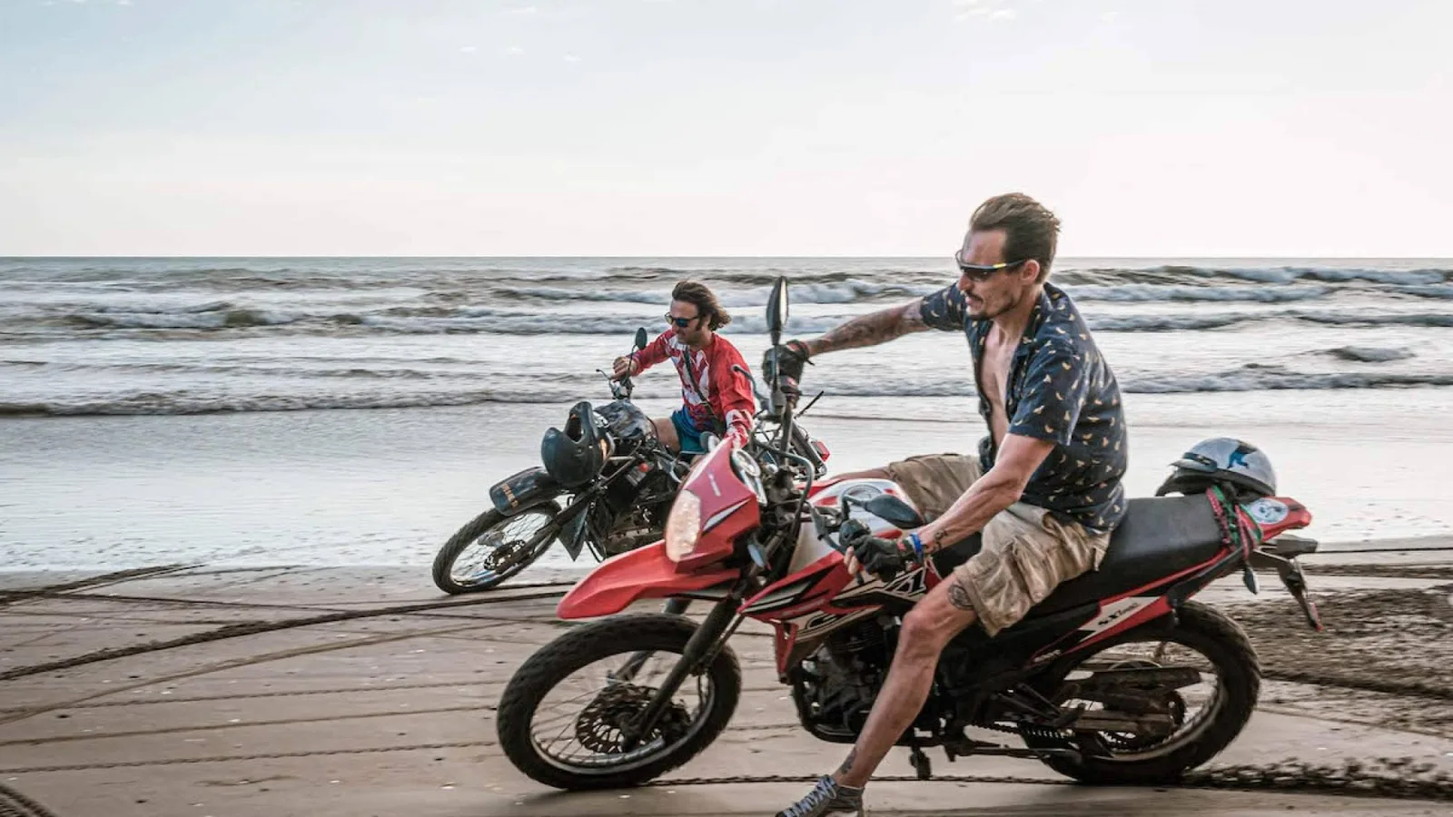 Las rutas internacionales sobre dos ruedas encuentran un nuevo sentido de libertad en los viajes en moto de Motorbeach Viajes